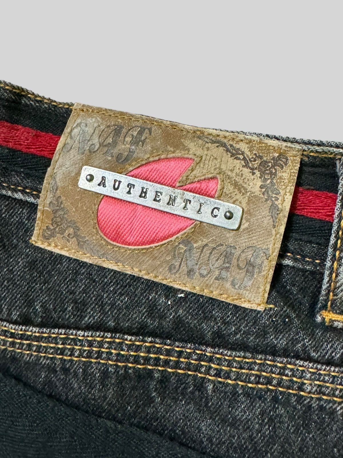 Japanese Brand NAF NAF BAGGY CARPENTER JNCO STYLE DENIM Size US 27 - 13 Thumbnail