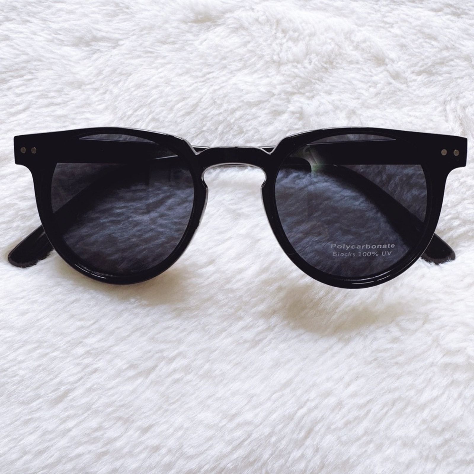 Other Pablo Black Round Sunglasses Size ONE SIZE - 2 Thumbnail