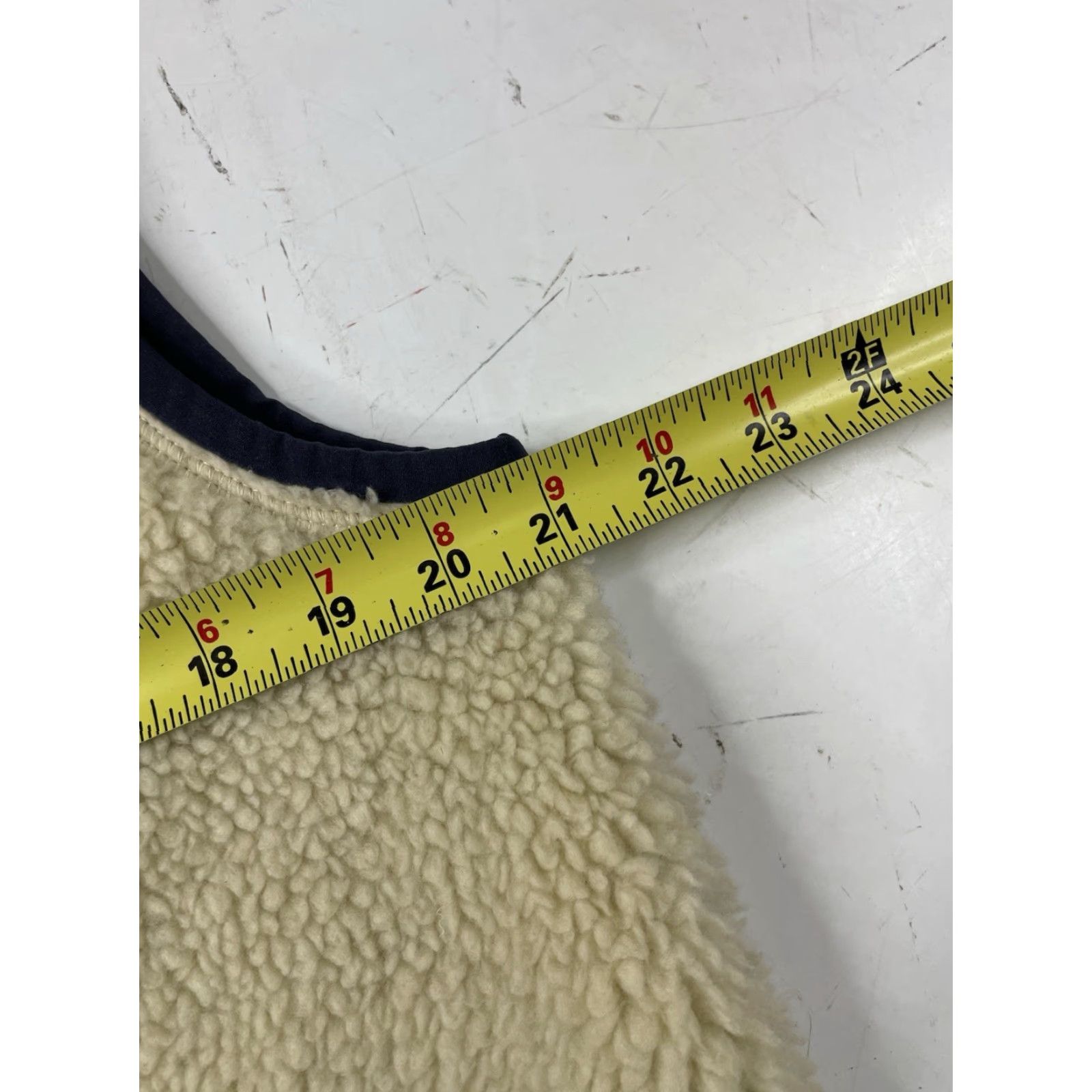 Vintage VINTAGE LL Bean Deep Pile Fleece Vest Mens Medium Cream Full Zip Outdoor Casual 502429 Size US M / EU 48-50 / 2 - 5 Thumbnail