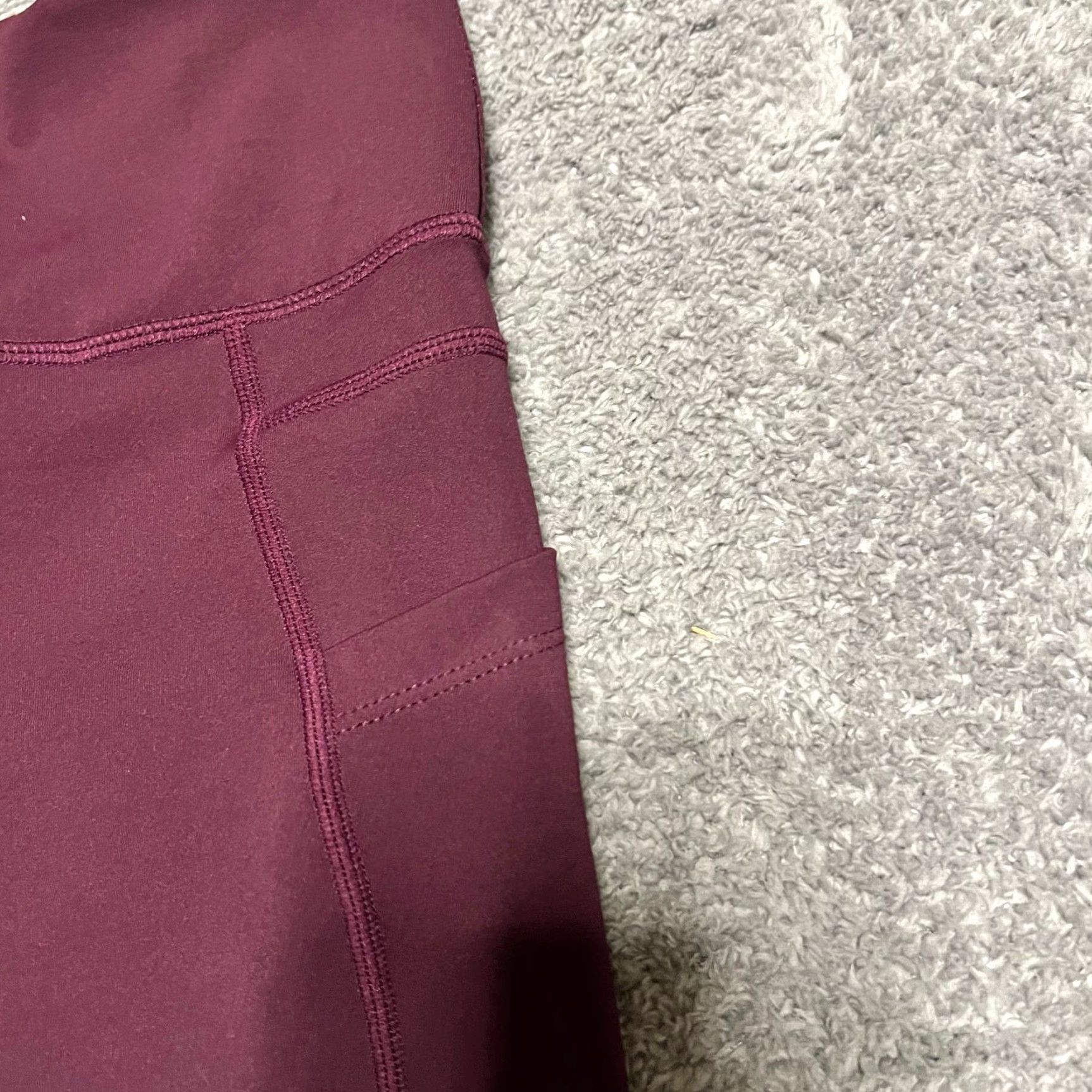 Vintage Zyia Active Leggings Womens 8-10 Maroon Pocket High Rise Cropped Pants 8 Red Womens Leggings Cropped Zyia Active Size 30" / US 8 / IT 44 - 2 Thumbnail