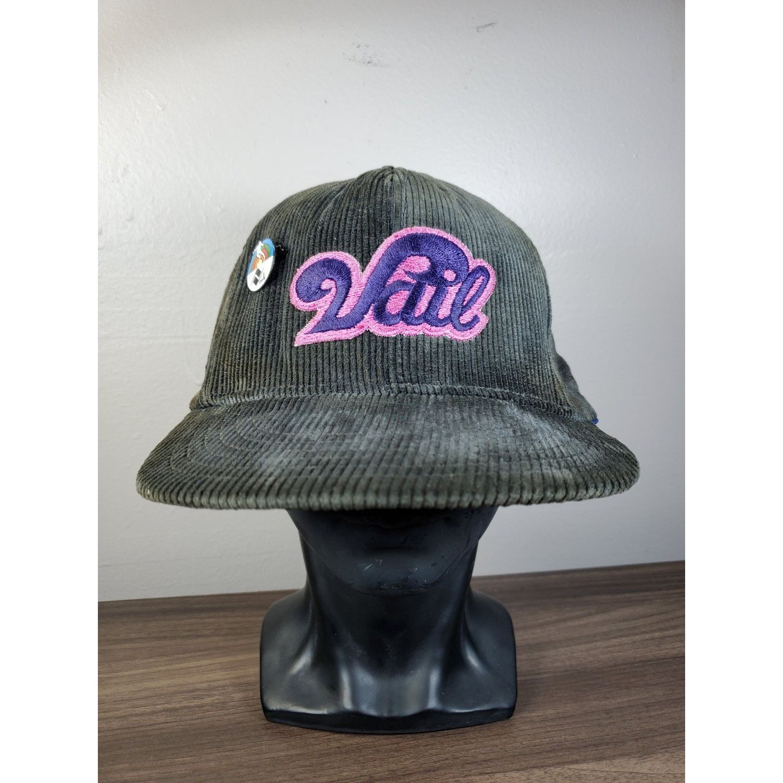 Vintage Vail Corduroy Snapback Cap Hat Faded Black w/ Pin Ski Snow Size ONE SIZE - 3 Thumbnail