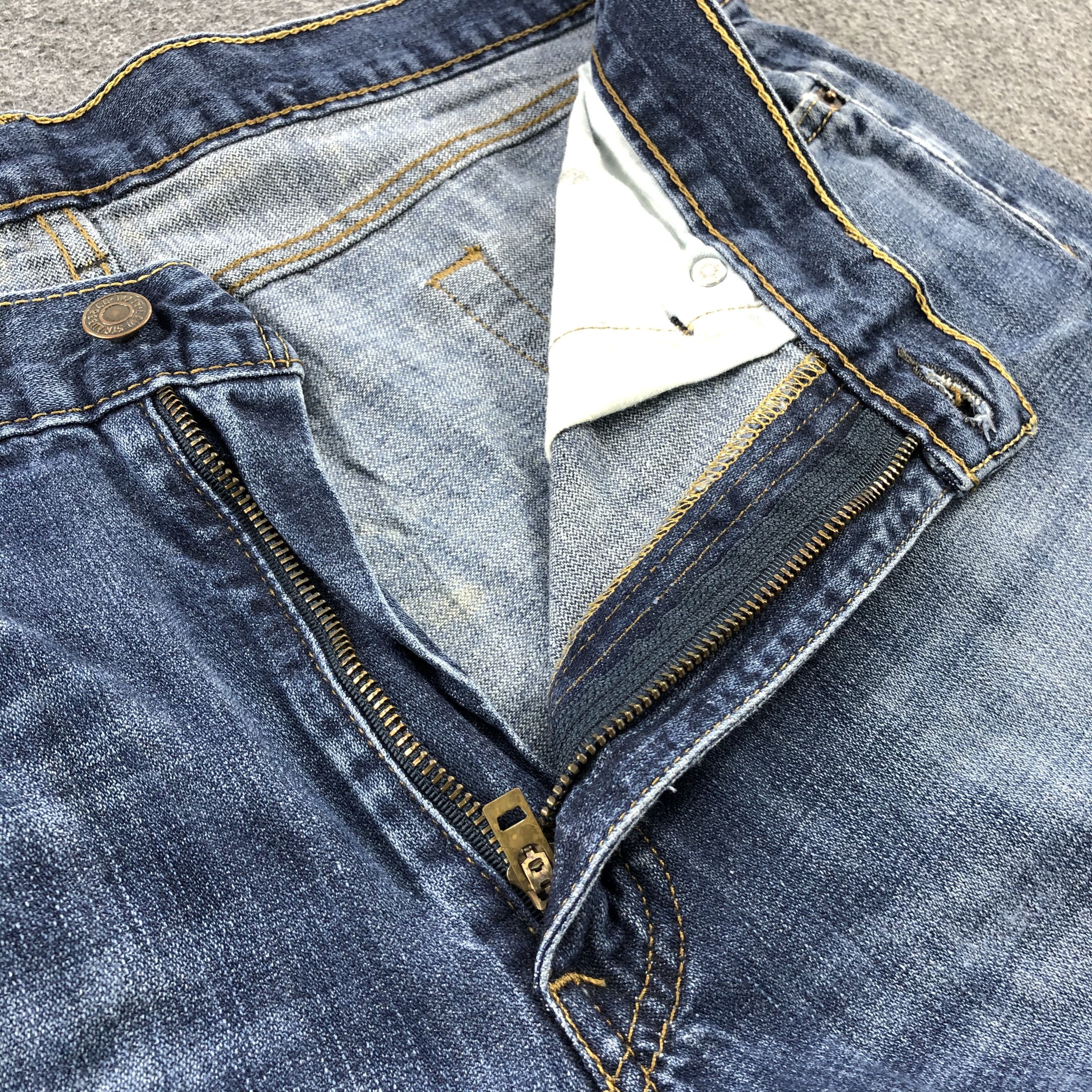 Levi's × Vintage Vintage Blue Wash Levis 514 Jeans-JM1875 Size US 36 / EU 52 - 8 Thumbnail