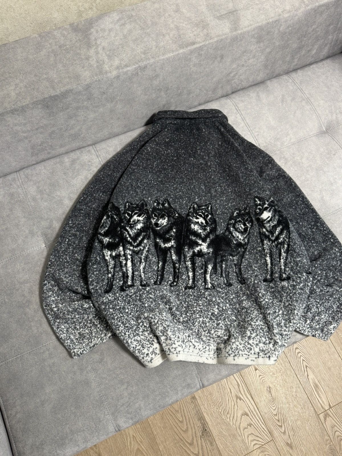 Other Vintage fleece animal wolfs Y2K jacket hoodie Size US L / EU 52-54 / 3 - 4 Thumbnail