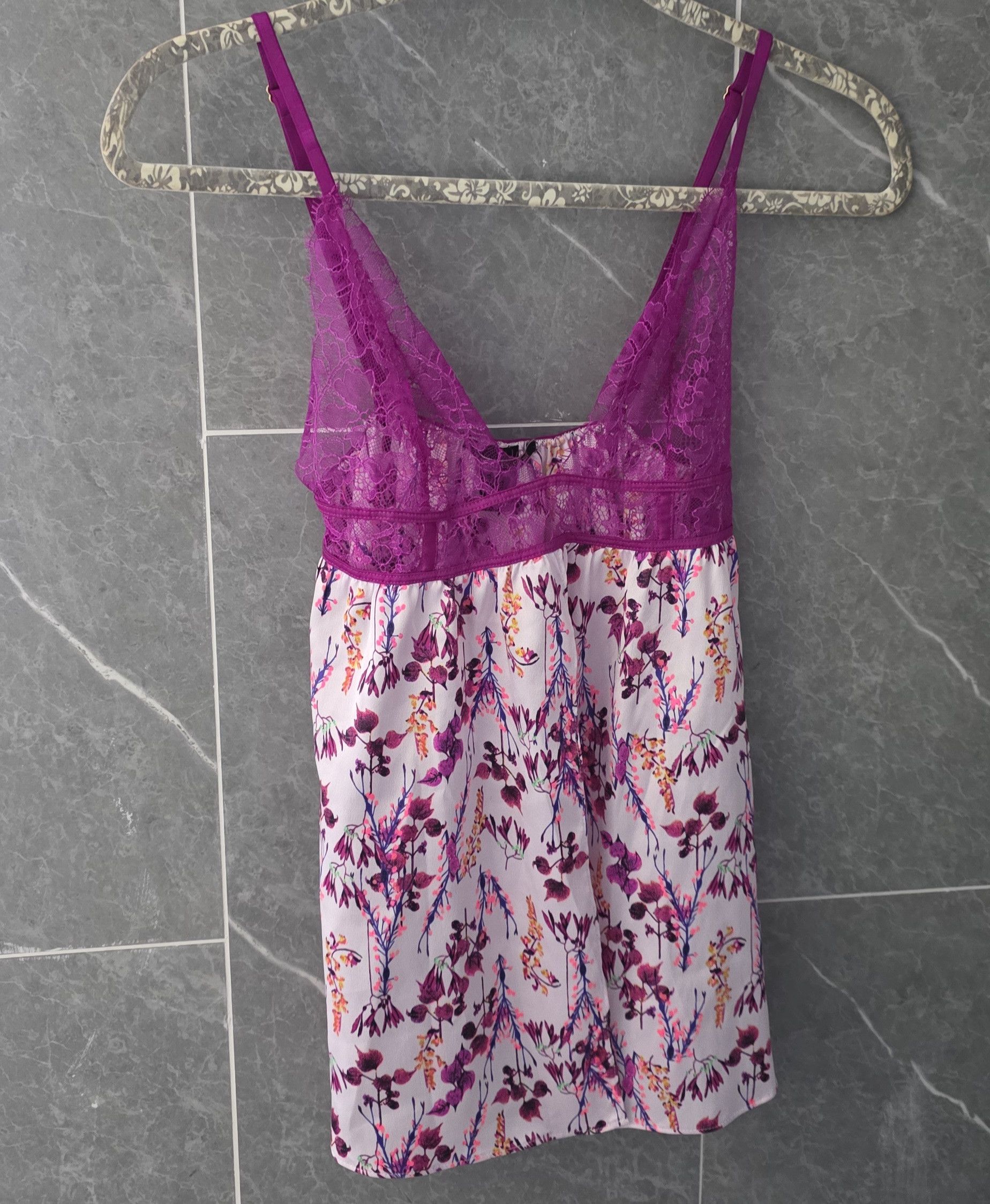 Victoria's Secret NWOT Victoria's Secret Pink Floral Babydoll Top Open XS Size XS / US 0-2 / IT 36-38 - 1 Thumbnail