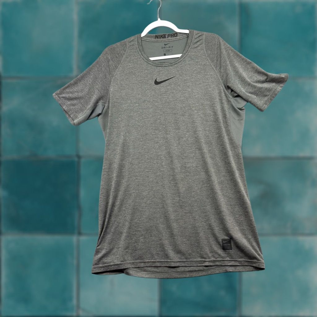 Nike Nike Pro Shirt Medium Gray Dri-Fit Mens Crew Neck Short Sleeve Nike Pro Combat Polyester Spandex Logo Size US M / EU 48-50 / 2 - 1 Thumbnail
