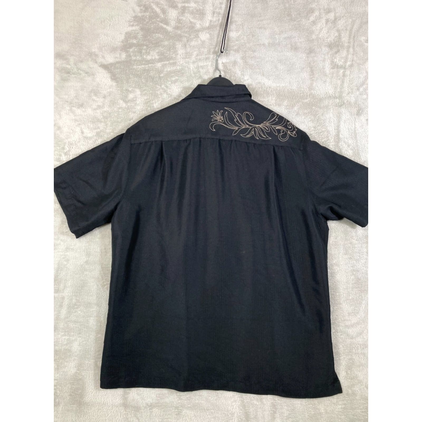 Vintage Caribbean Shirt Mens Large Black Embroidered Short Sleeve Button-Up Guayabera Beach Hawaiian Casual Shirt Size US L / EU 52-54 / 3 - 7 Thumbnail