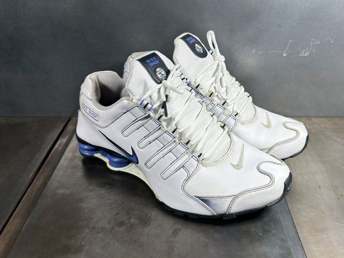Nike 2008 Nike Shox NZ EU Patent Leather Vintage Y2K 325201-141 Size US 11 / EU 44 - 21 Thumbnail