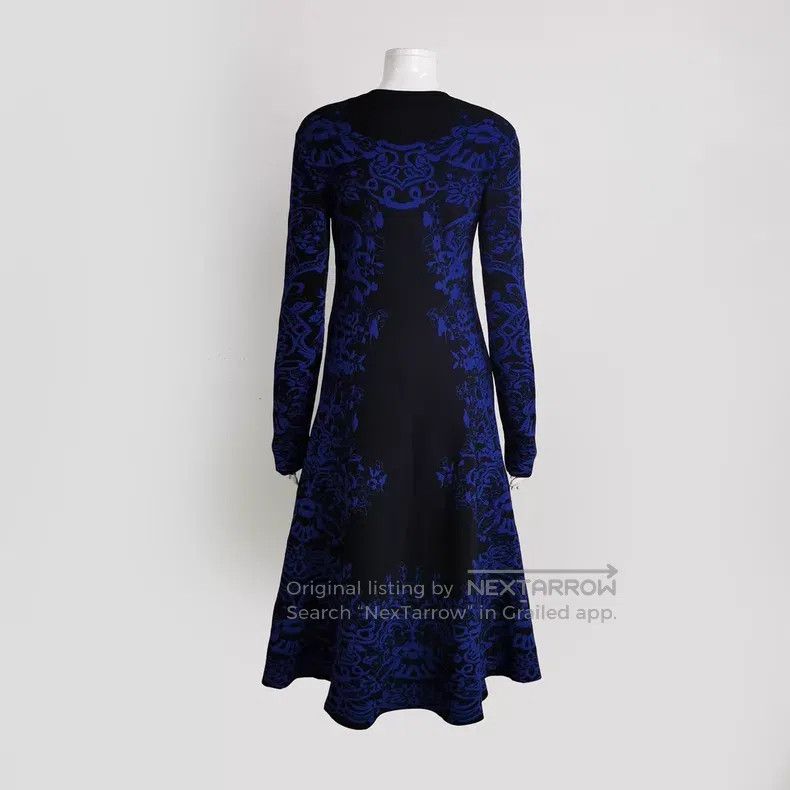 Valentino Valentino Black blue jacquard long-sleeved dress Size M / US 6-8 / IT 42-44 - 2 Thumbnail