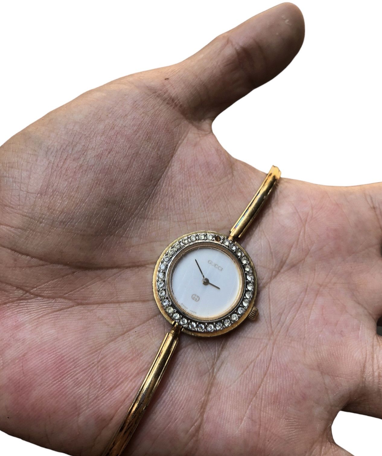 Gucci 💯Vintage GUCCI 1100L Ladies Bangle Gold Bracelet Watch Size ONE SIZE - 6 Thumbnail