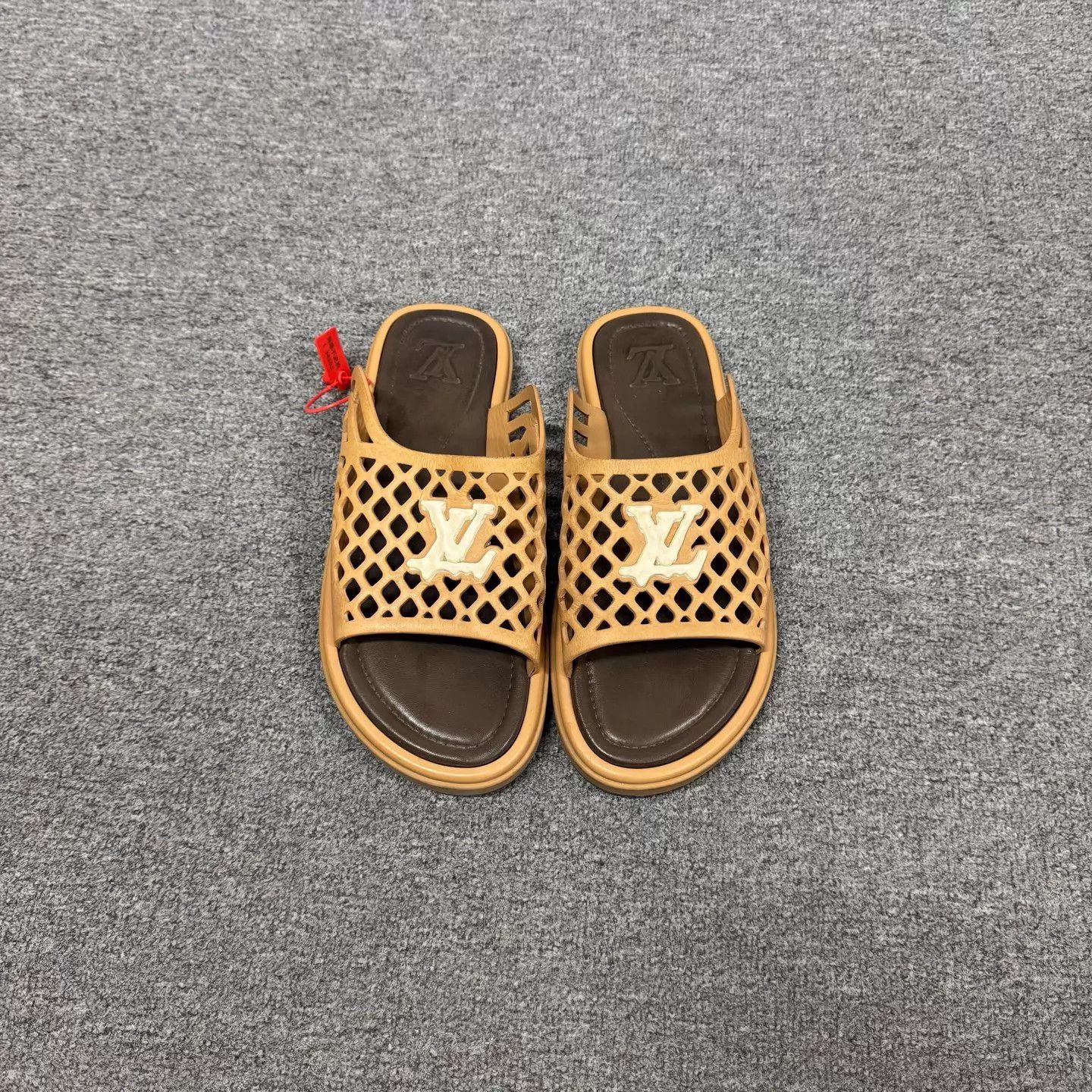 Louis Vuitton LV x Tyler Maillard Slippers 43 Size US 10 / EU 43 - 2 Thumbnail