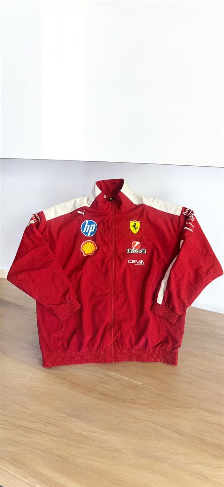 Ferrari × Puma Giacca oversize Piloti Scuderia Ferrari 2025 F1 Size US L / EU 52-54 / 3 - 1 Thumbnail