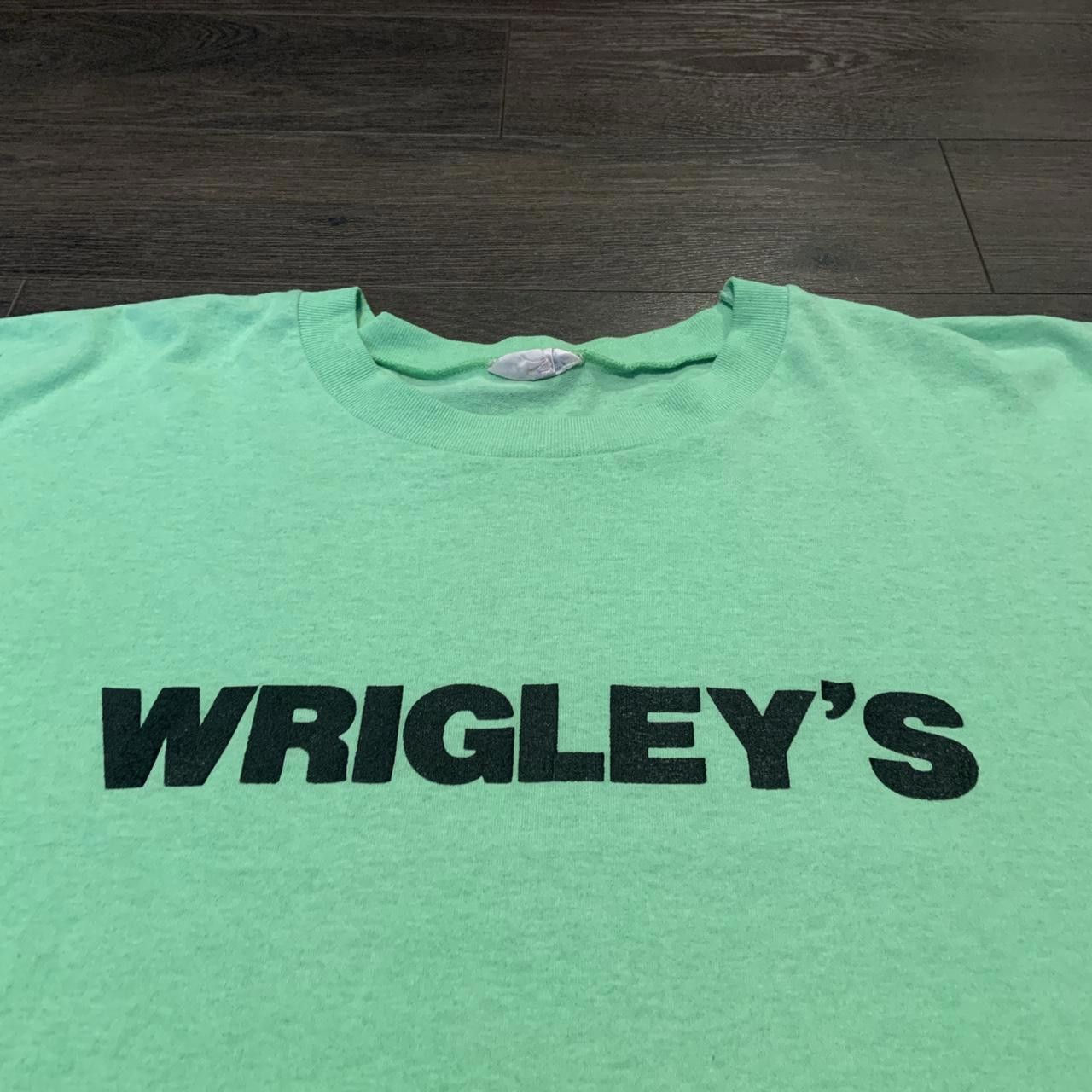 Designer Vintage Wrigleys Chewing Gum T Shirt Size US XL / EU 56 / 4 - 1 Thumbnail