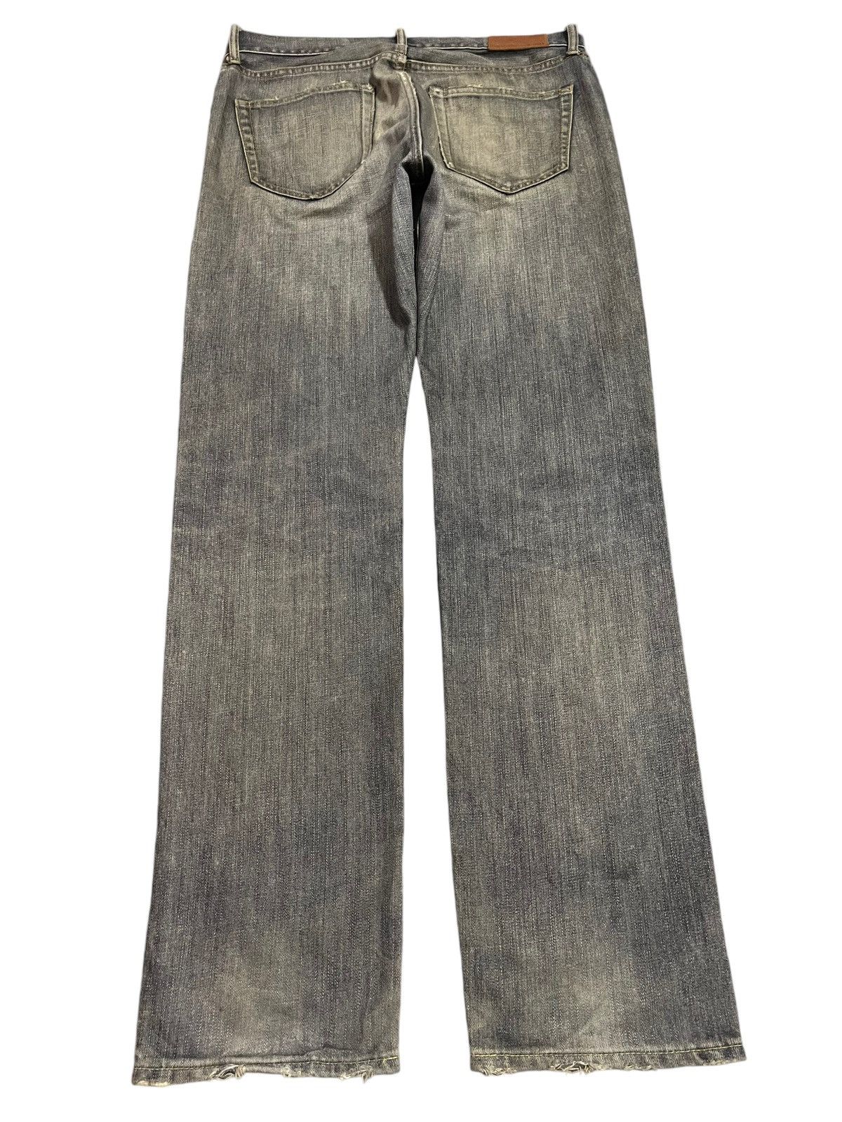 Uniqlo Vintage Japanese Uniqlo Mud Faded Wash Distress Style Jeans Size US 34 / EU 50 - 2 Thumbnail