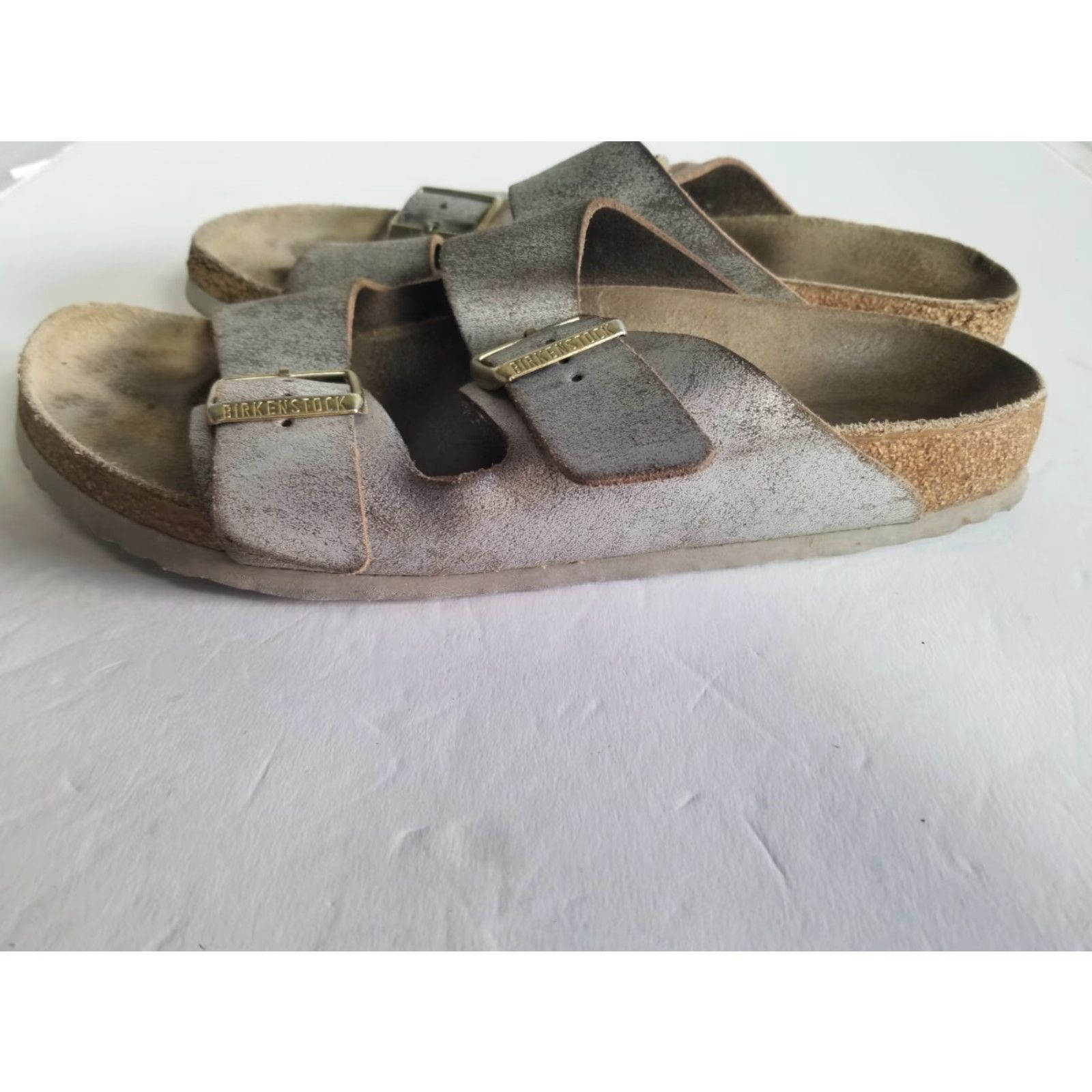 Birkenstock Birkenstock Arizona Sandal Gray Womens Size 41 US 10 Leather Slide 41 Arizona, Gray, Birkenstock Women’s Sandal US 10 Size US 10 / IT 40 - 7 Thumbnail