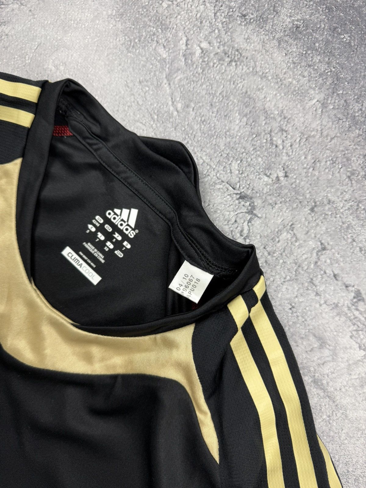 Adidas Vintage Adidas AC Milan Training Top Long Sleeve Jersey Size US L / EU 52-54 / 3 - 15 Thumbnail