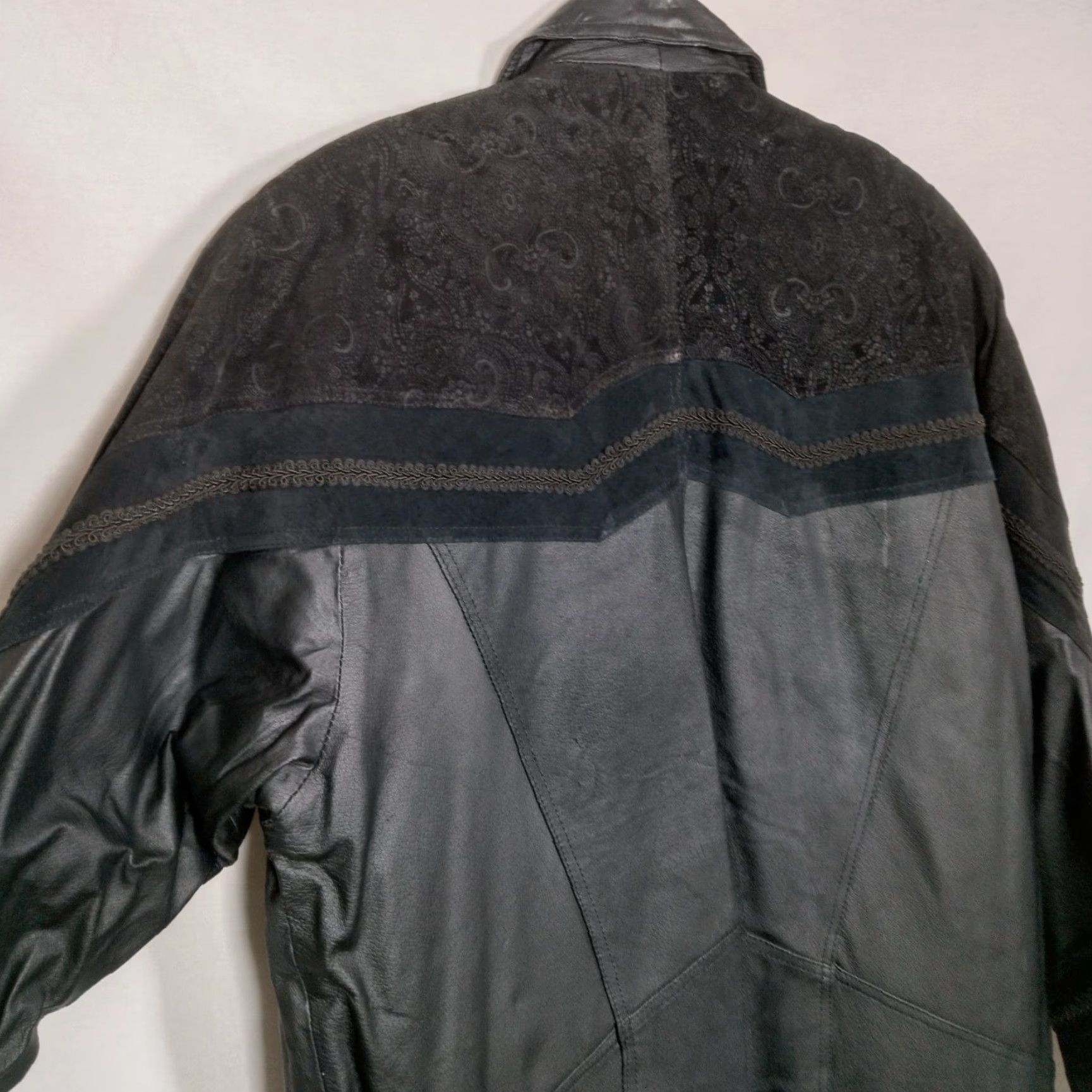 Bell VINTAGE Greg Bell Coat Trench Womens Leather Black Long Button 1990s New Old Stock Paisley Patchwork L Men? Size L / US 10 / IT 46 - 7 Thumbnail