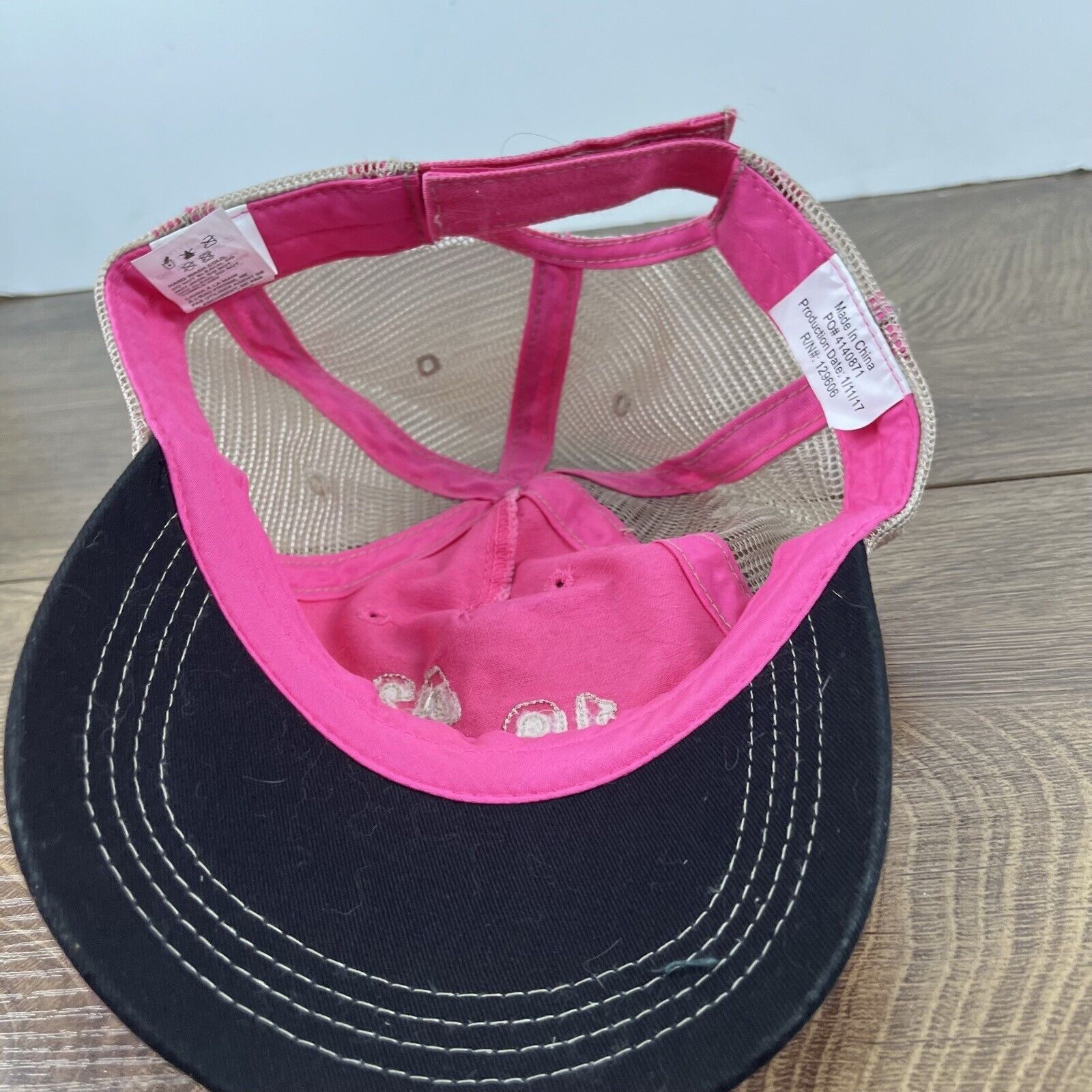 Other CASE IH Construction Hat 1842 Pink Cap Adjustable Pink Adult Size ONE SIZE - 14 Thumbnail
