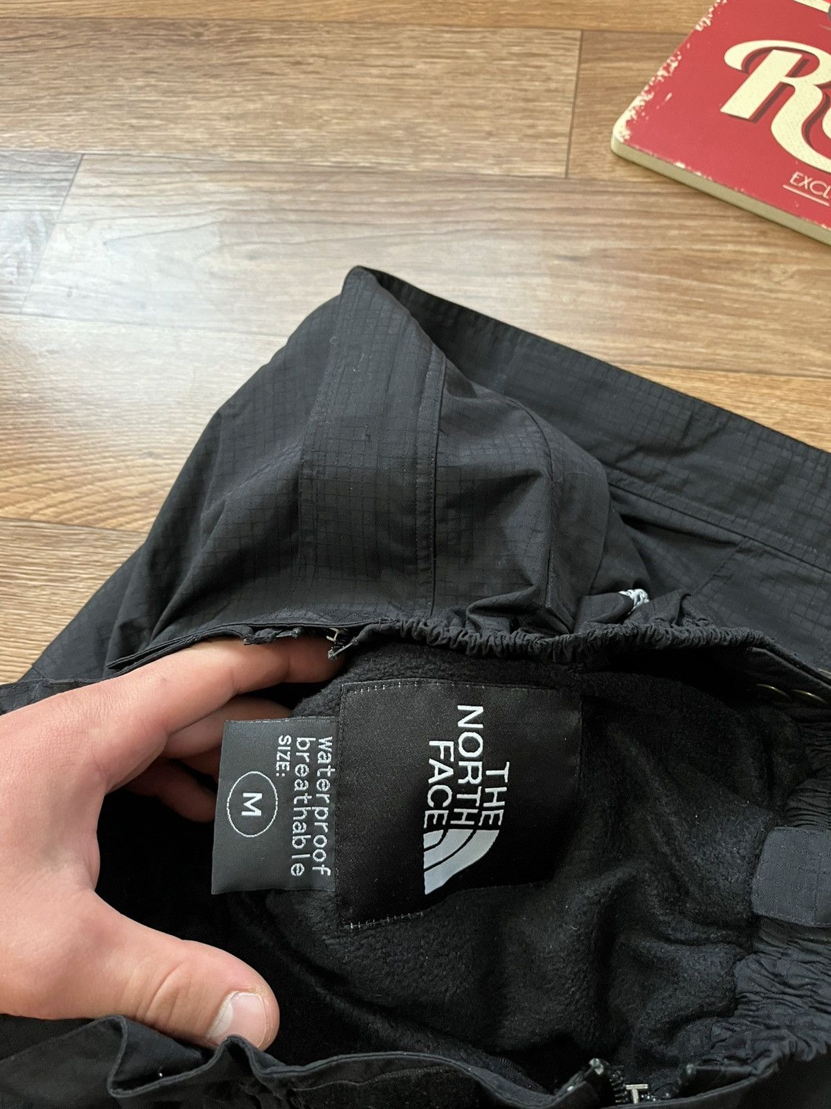 The North Face Vintage The North Face Gore-Tex Snowboard Ski Outdoor Pants Size US 32 / EU 48 - 6 Thumbnail