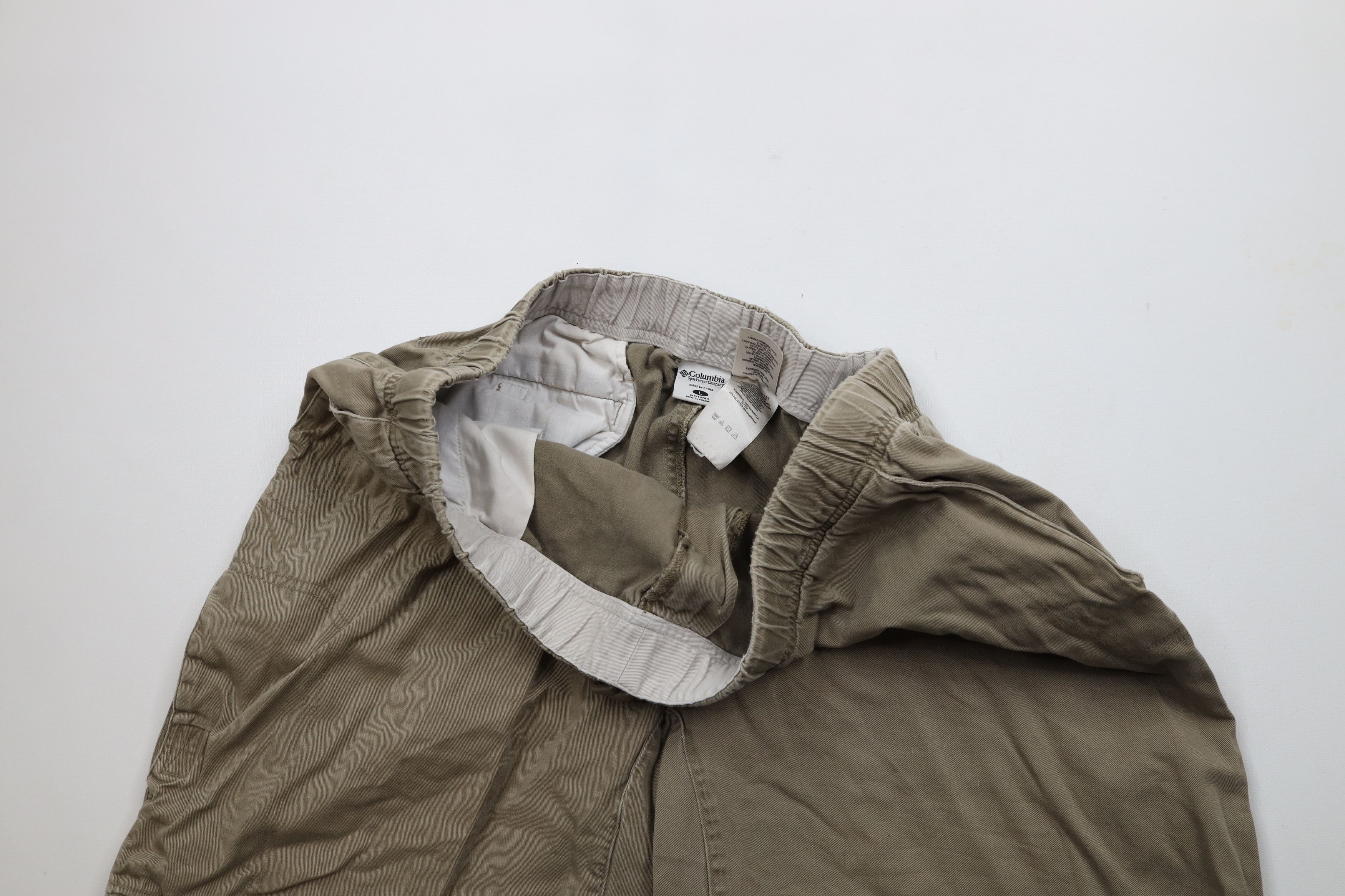 Columbia × Vintage Vintage 90s Y2K Columbia Above Knee Belted Cargo Shorts Size US 34 / EU 50 - 8 Thumbnail