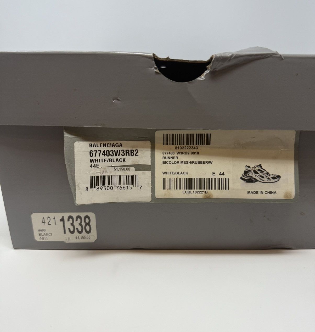 Balenciaga Balenciaga Runner Sneaker (Black/White) Size US 11 / EU 44 - 8 Thumbnail