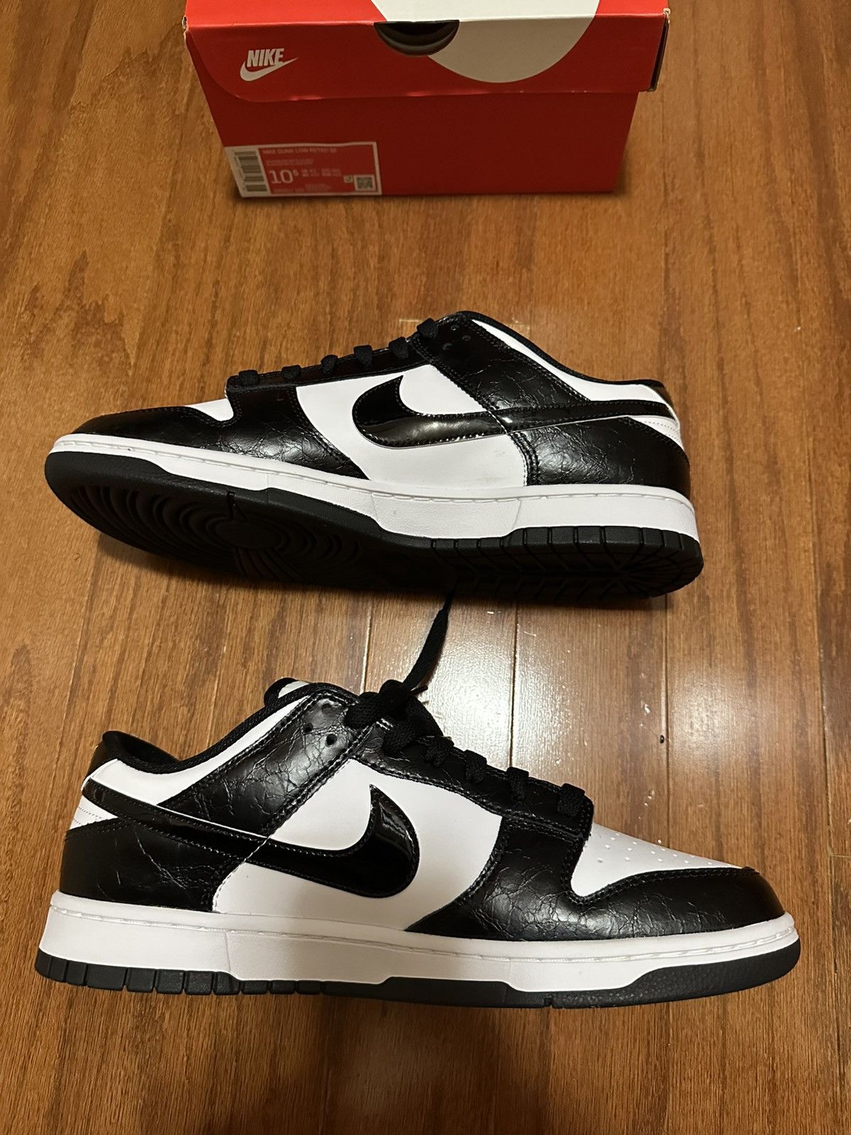 Nike Nike Dunk Low Retro SE Size US 10.5 / EU 43-44 - 2 Thumbnail