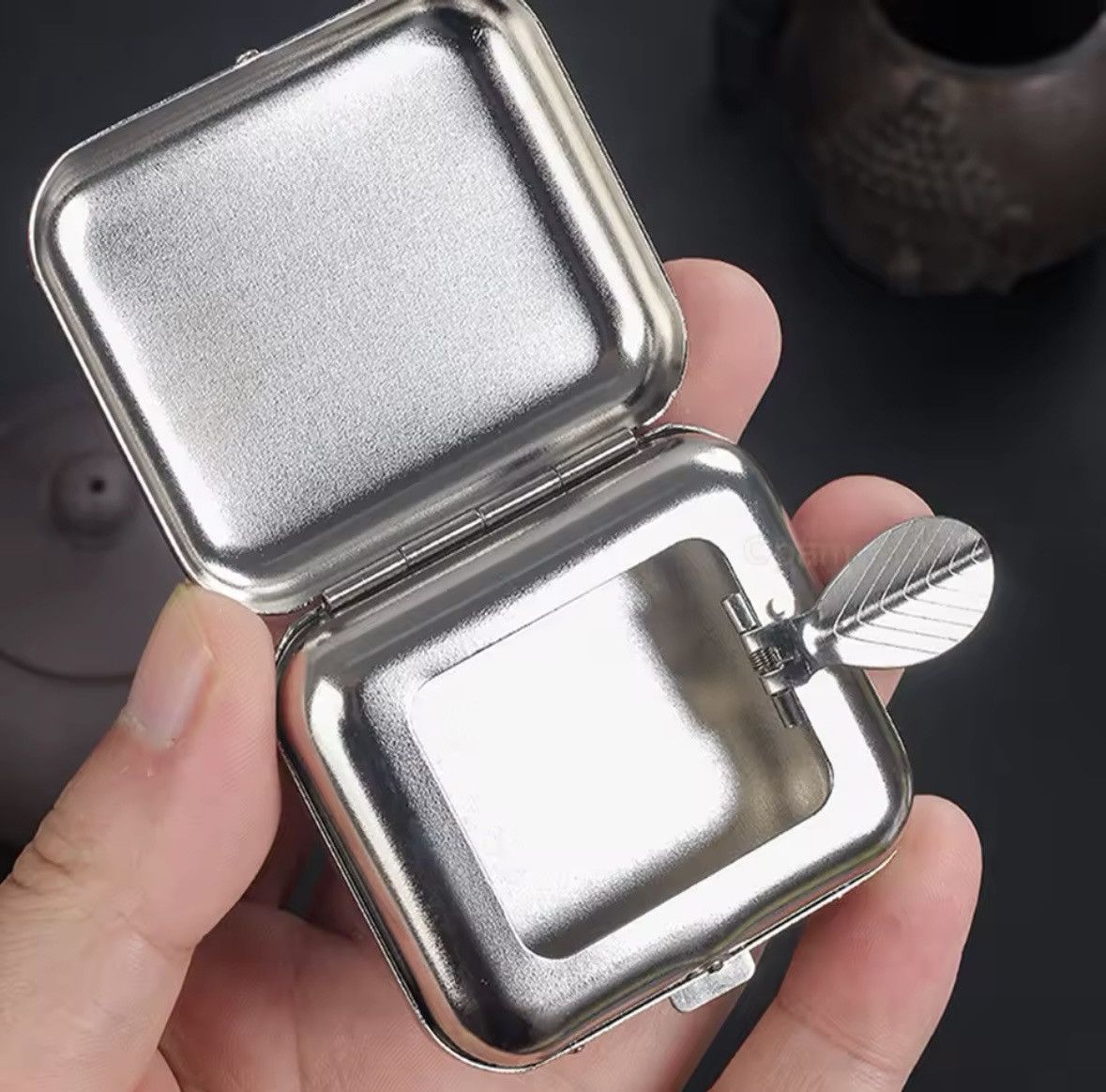 Vintage Mini Portable Cigarette Ashtray Size ONE SIZE - 5 Thumbnail