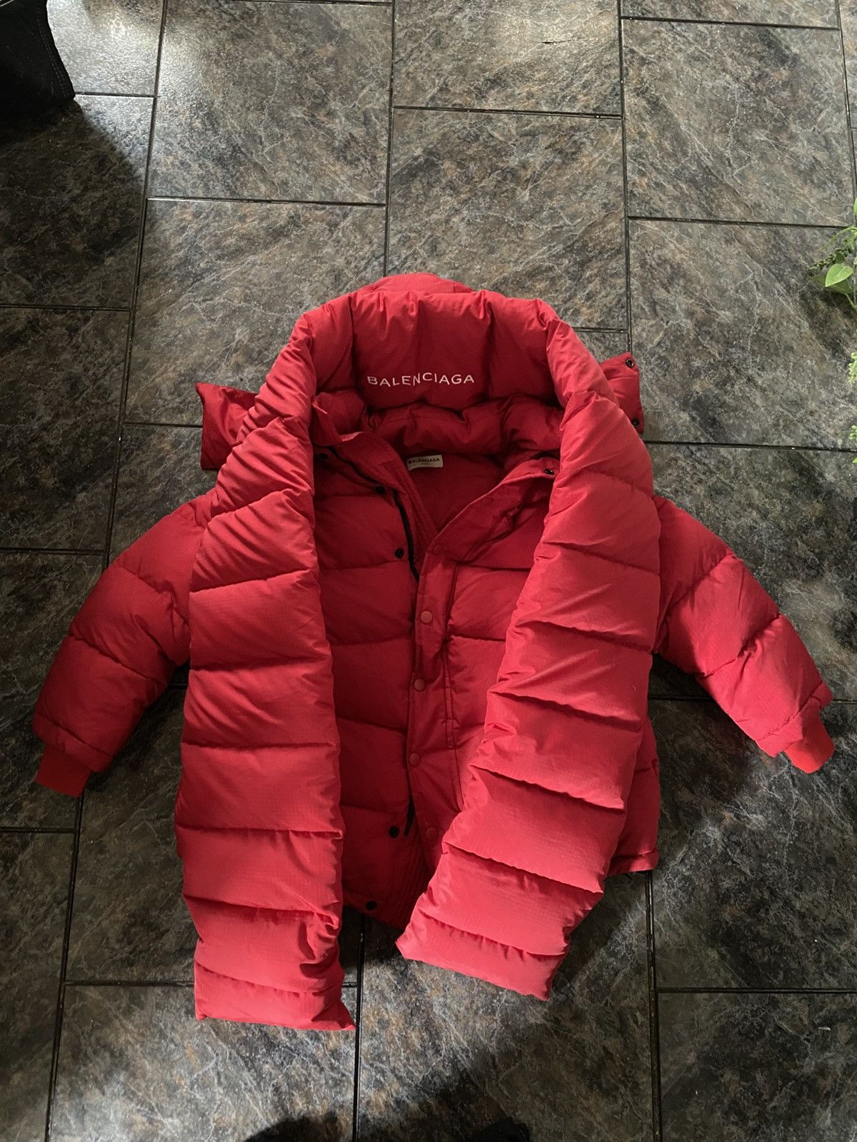 Balenciaga Balenciaga puffer with an hybrid scarf red Size US XXS / EU 40 - 3 Thumbnail