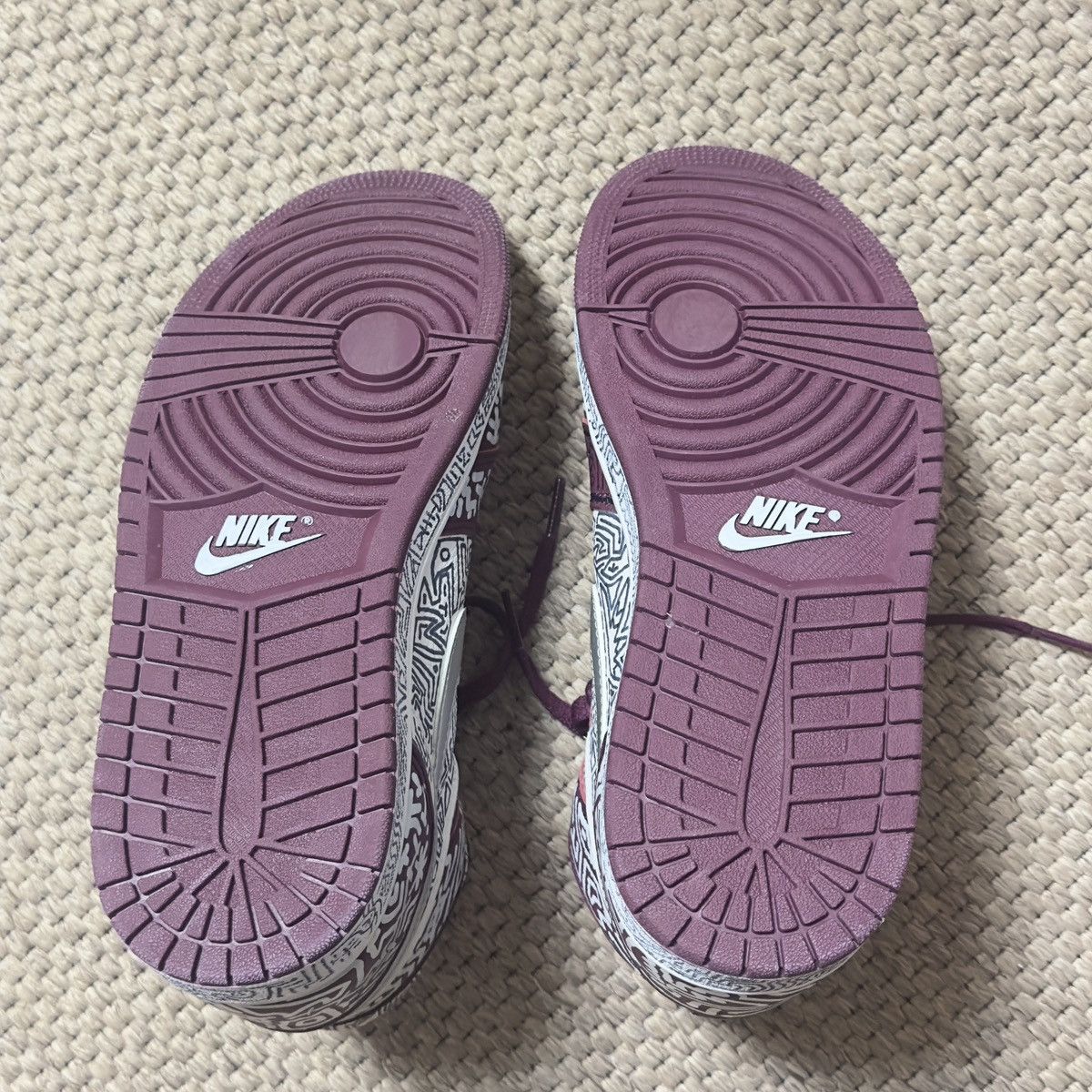 Nike Air Jordan 1 High "Doodlized" custom Size US 7 / EU 40 - 6 Thumbnail