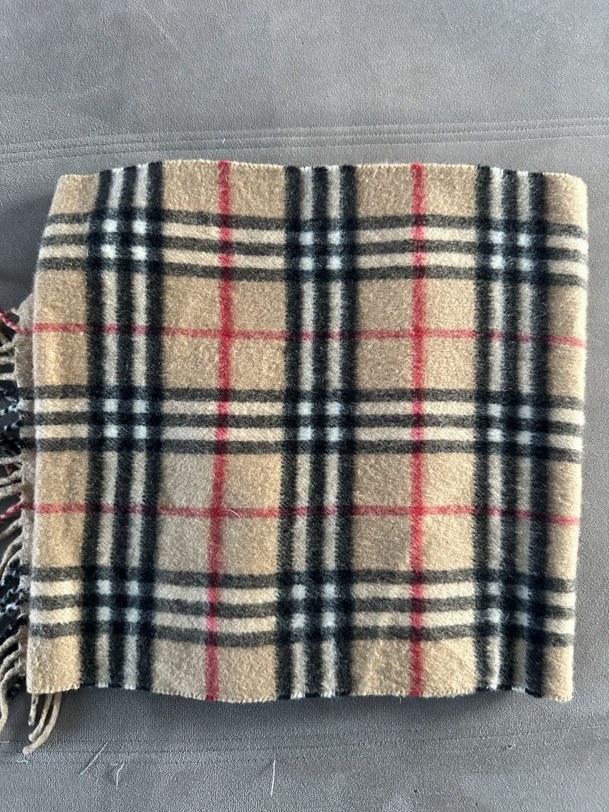 Burberry Burberry Classic Scarf Size ONE SIZE - 2 Thumbnail