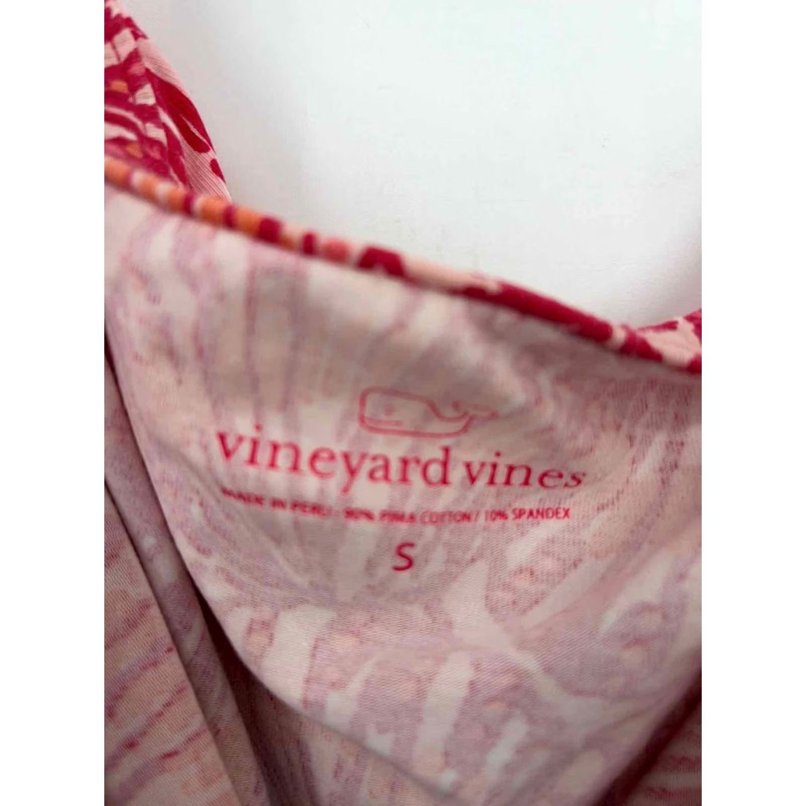 Vineyard Vines Vineyard Vines Pre-Owned Red Size Small Printed Strapless Romper Size 28" / US 6 / IT 42 - 2 Thumbnail