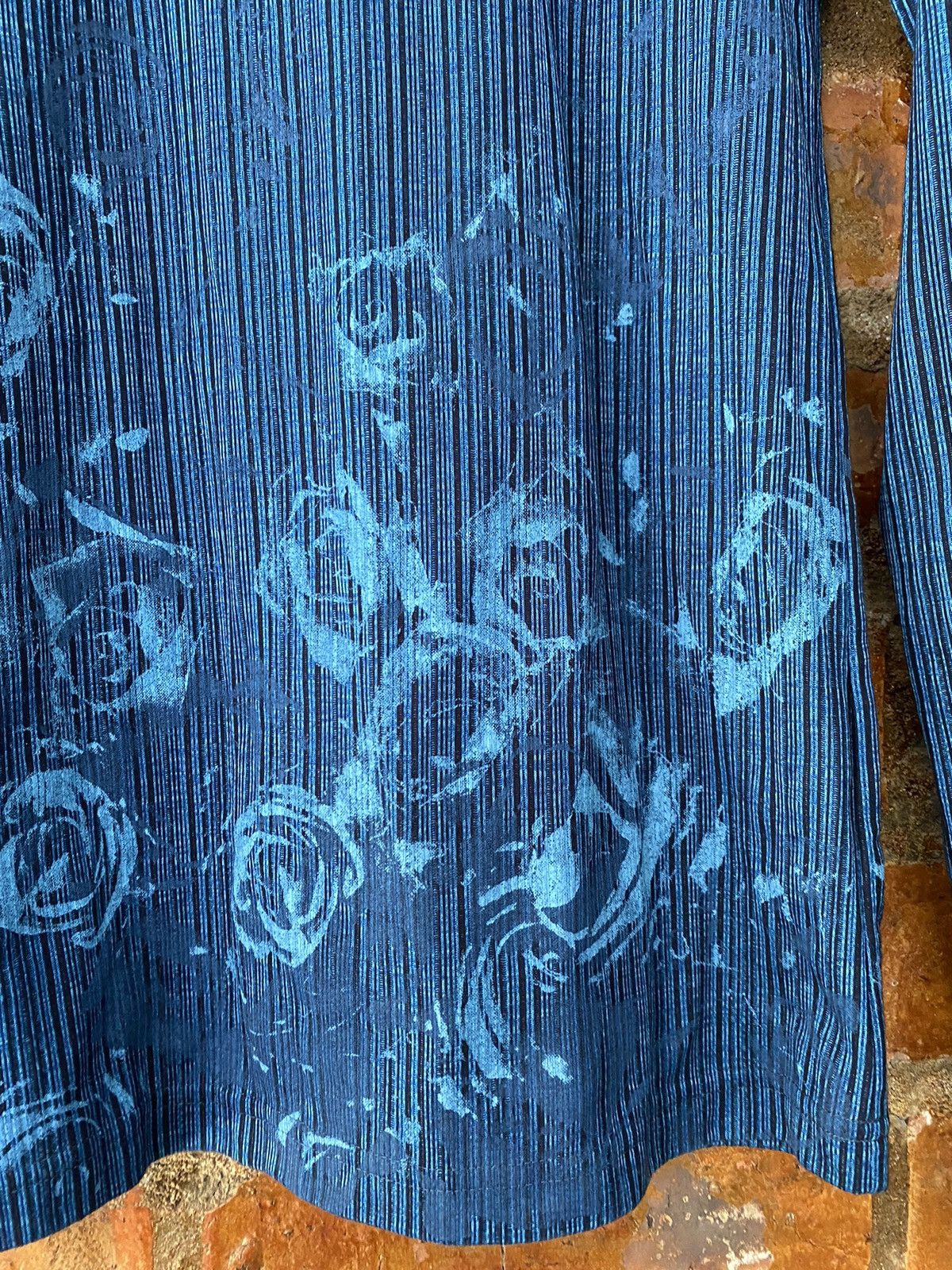 Tornado Mart 🔥🔥 Tornado Mart pleat Floral rose blue Size US S / EU 44-46 / 1 - 4 Thumbnail