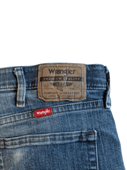 Wrangler Wrangler paint splatter jeans size 34X29 Size US 34 / EU 50 - 11 Thumbnail