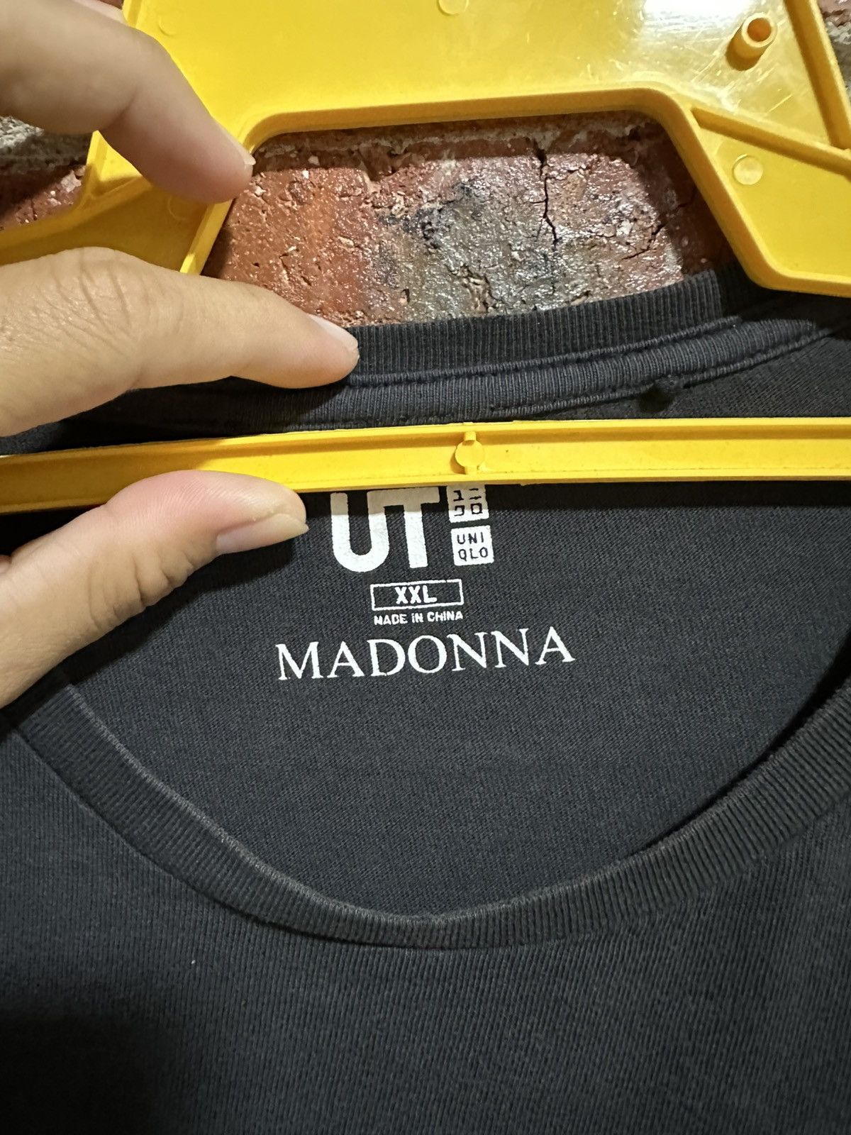 Japanese Brand × Uniqlo Uniqlo X Madonna Sun Faded Boxy Tee Size US XXL / EU 58 / 5 - 4 Thumbnail