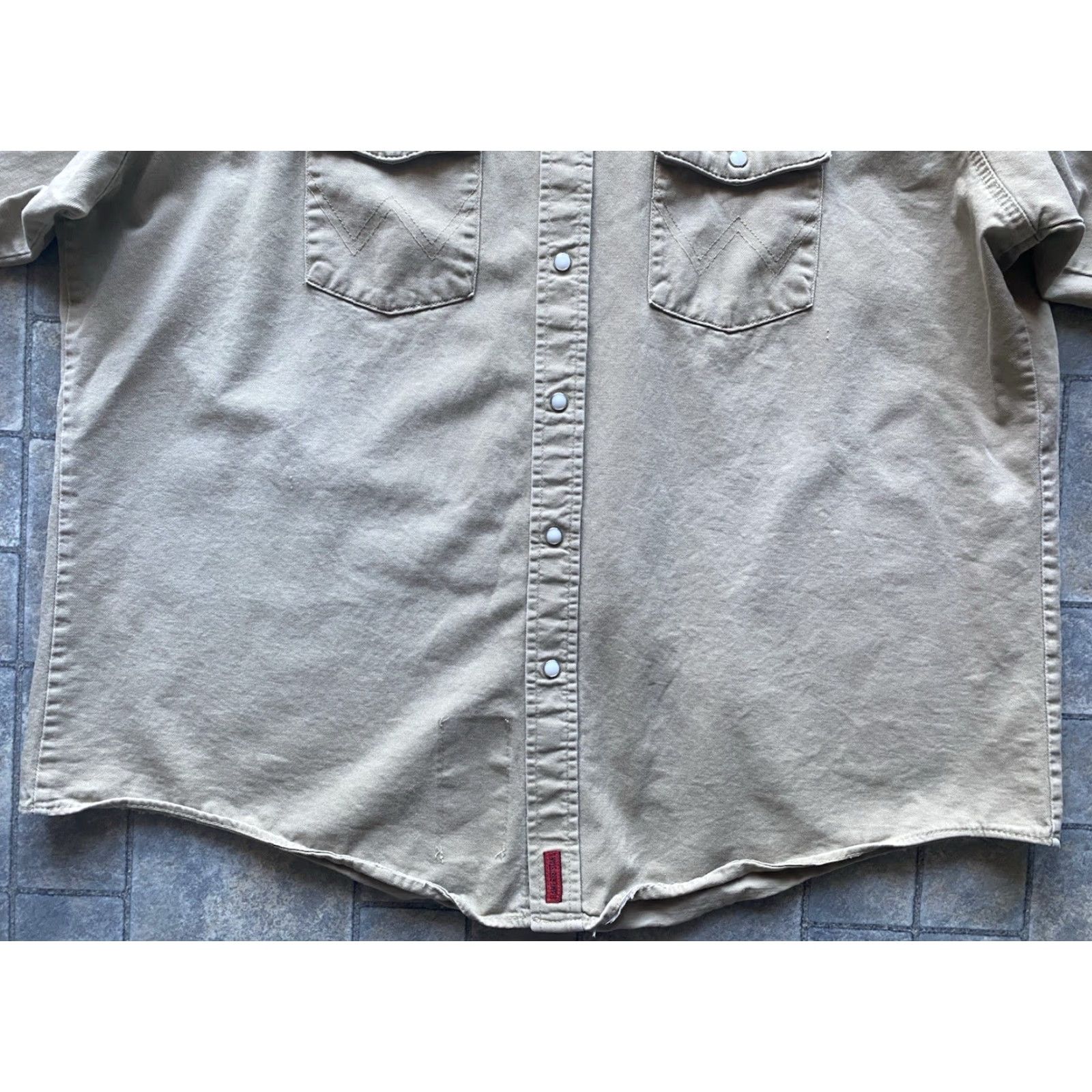 Wrangler Wrangler Shirt Men’s 2XL Beige Long Sleeve Flame Resistant Pearl Snap Button-Up HRC 2 Regular Size US XXL / EU 58 / 5 - 3 Thumbnail