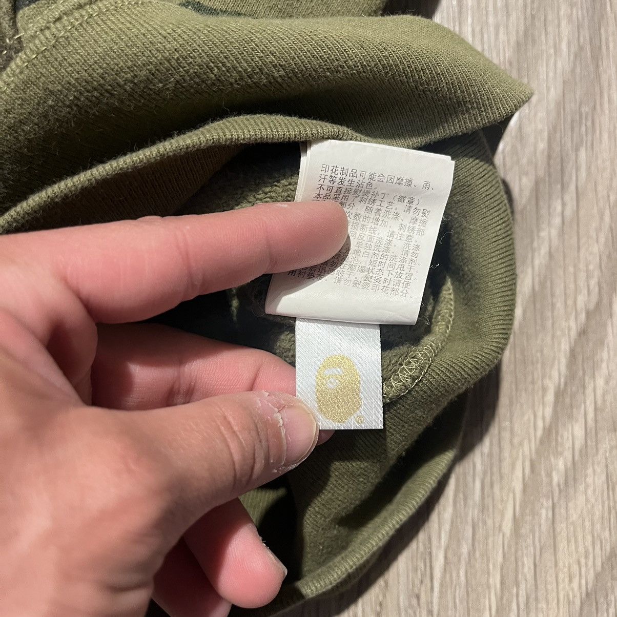Bape Rare Bape Full Zip Green Shark Hoodie Size US L / EU 52-54 / 3 - 6 Thumbnail