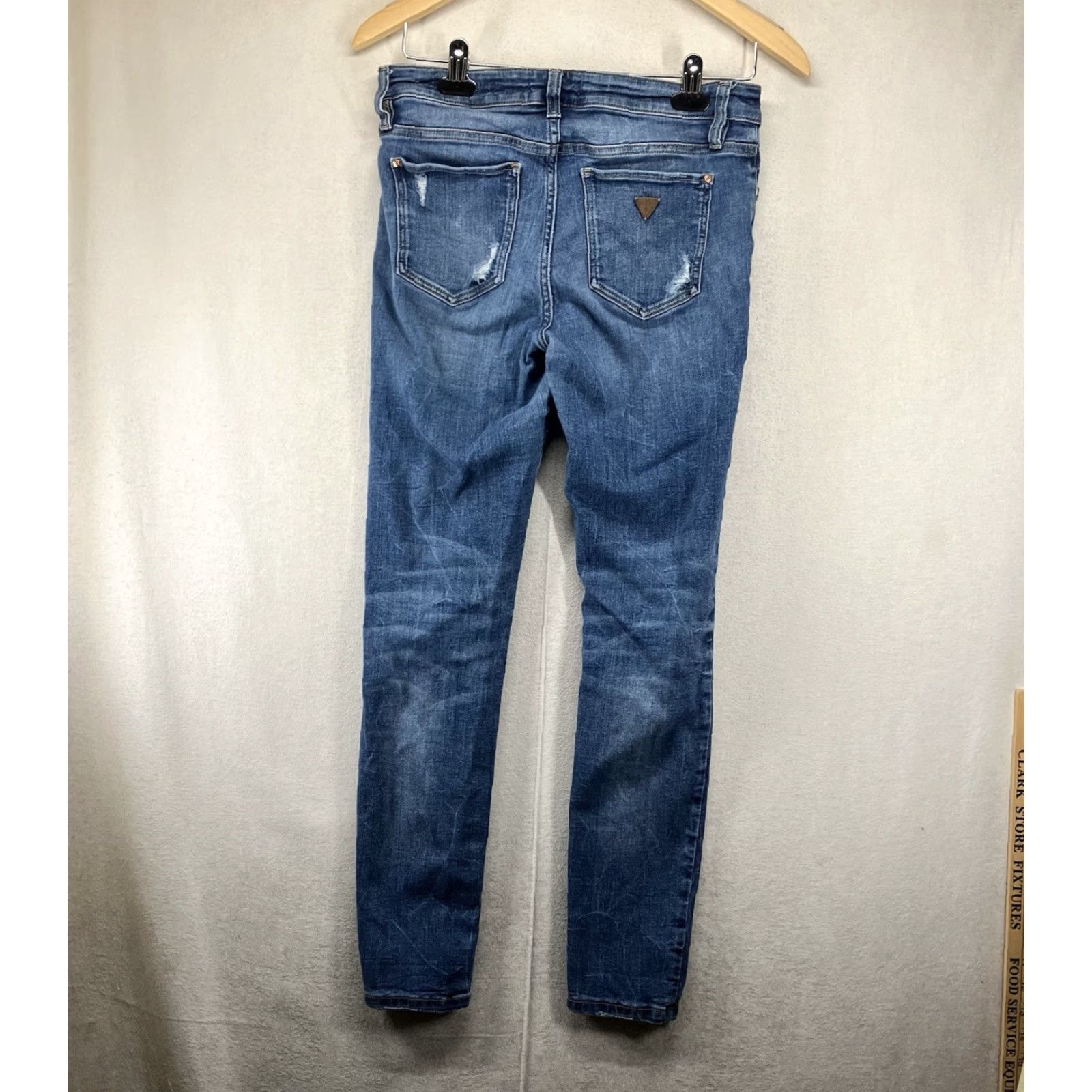 Guess GUESS Skinny Jeans Women 28 Blue Denim Mid Rise Distressed Zip Fly 5-Pocket Curvy Classic Modern Size 28" / US 6 / IT 42 - 2 Thumbnail
