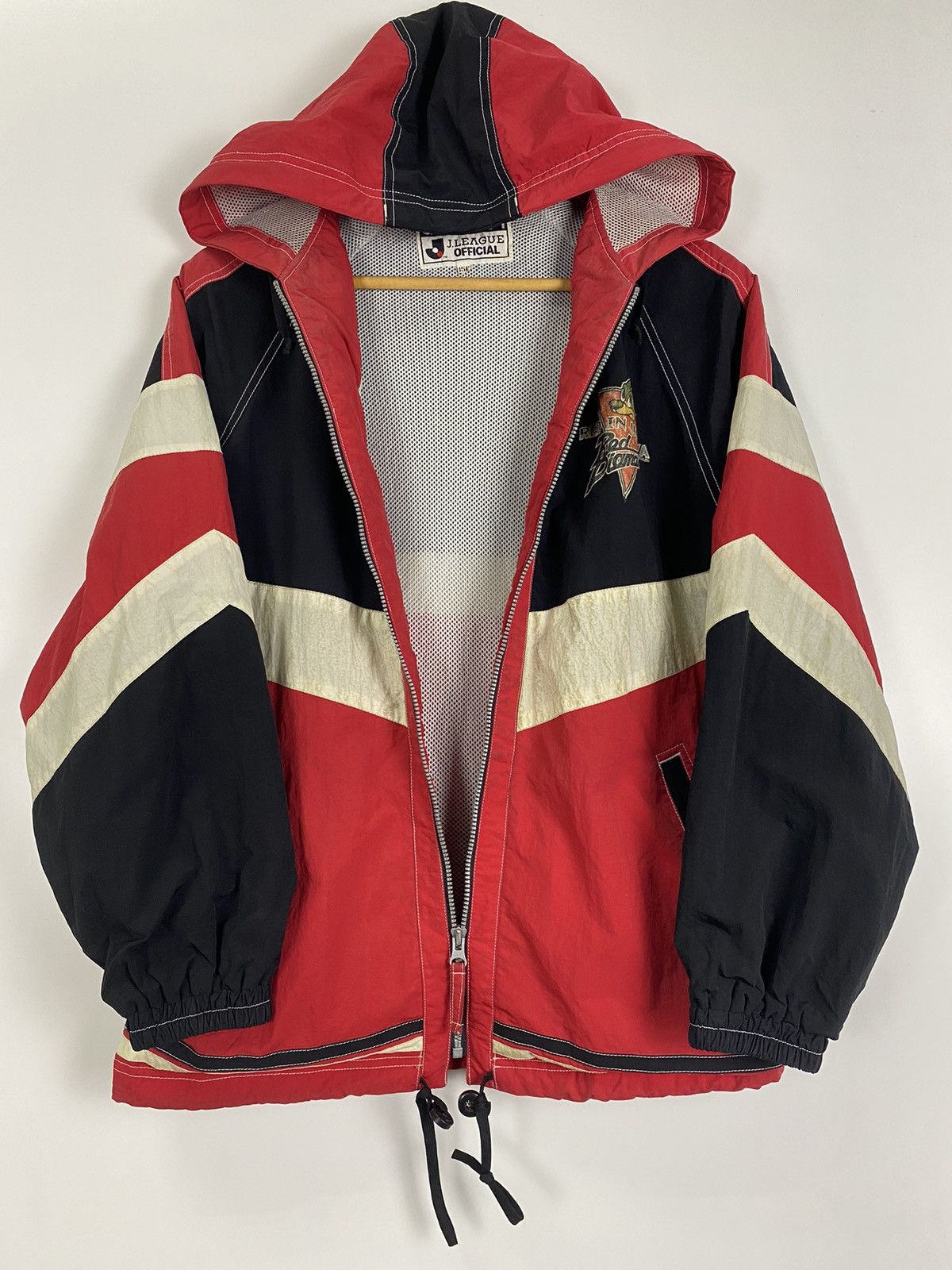 Vintage Vintage J.League Official Red In Urawa windbreaker Size US M / EU 48-50 / 2 - 12 Thumbnail