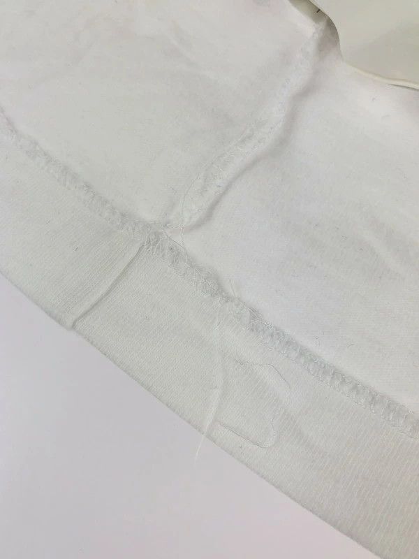 Comme des Garcons T-Shirts Short Sleeve Printed Cotton Round Neck White Size US L / EU 52-54 / 3 - 8 Thumbnail