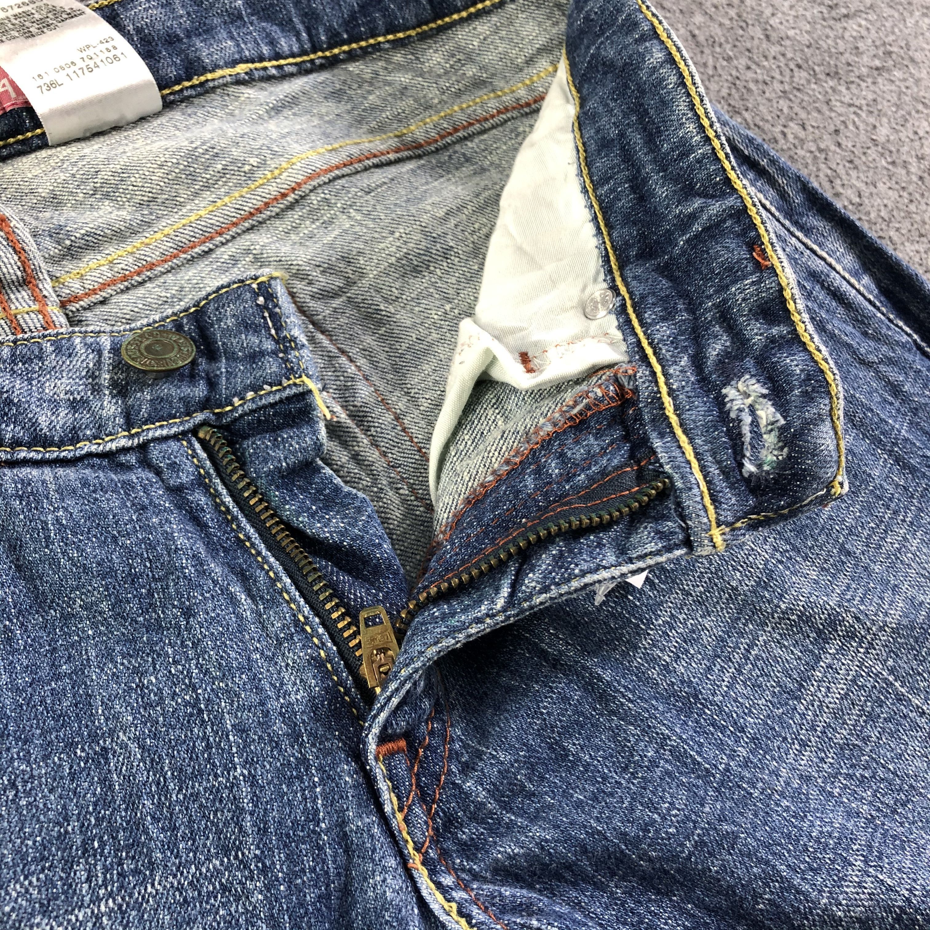 Levi's Vintage Blue Wash Levis 524 Jeans-J3024 Size US 31 - 8 Thumbnail