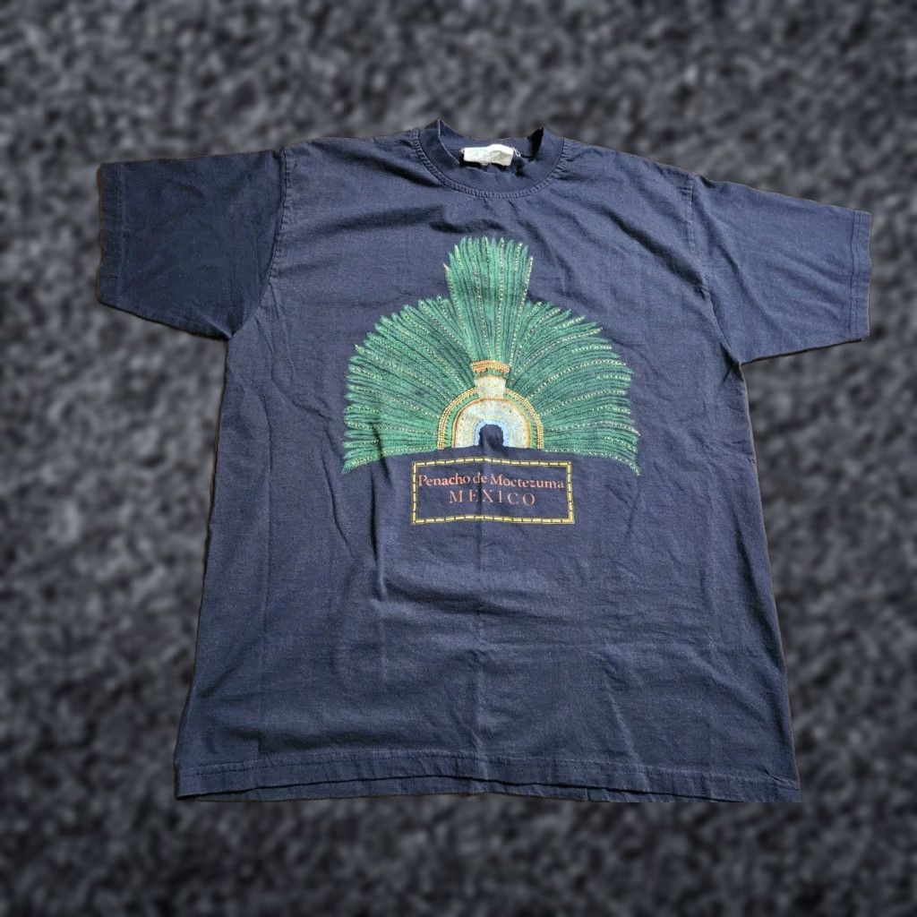 Vintage VINTAGE Aztec Warrior Graphic Print T-Shirt Mens Large Blue Crew Neck Souvenir Mexico Size US L / EU 52-54 / 3 - 1 Thumbnail