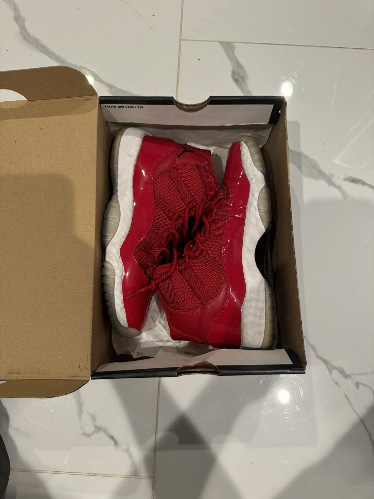 Jordan Brand Jordan 11 Retro Win Like 96 Size US 5 / EU 37 - 1 Thumbnail