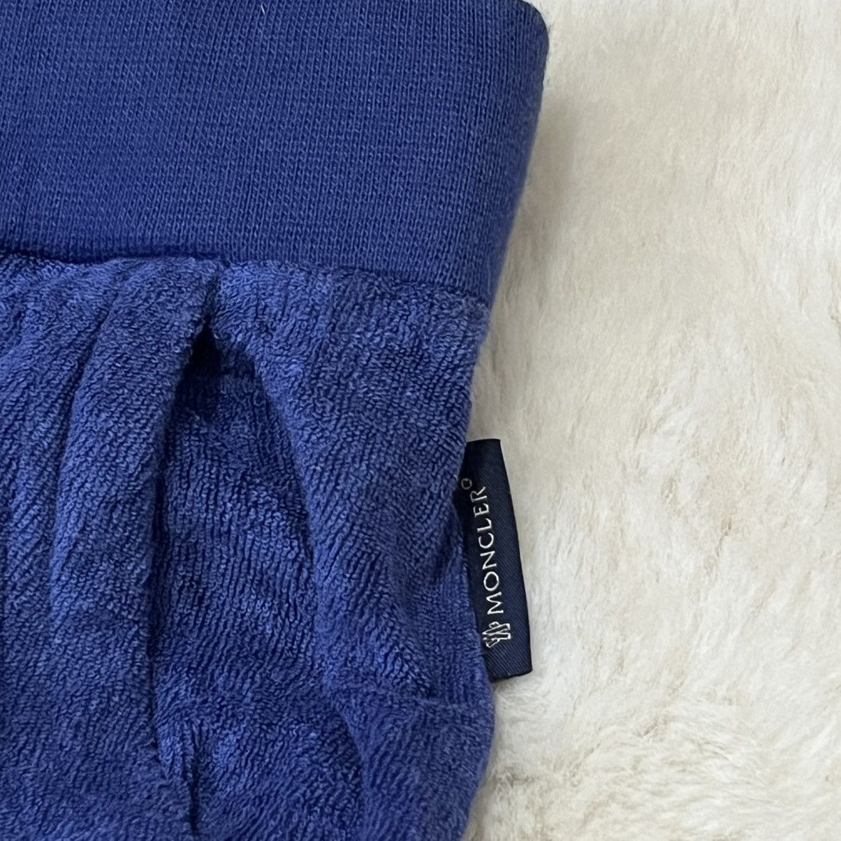 Moncler Authentic Moncler sweatpants Size 34" / US 12 / IT 48 - 3 Thumbnail