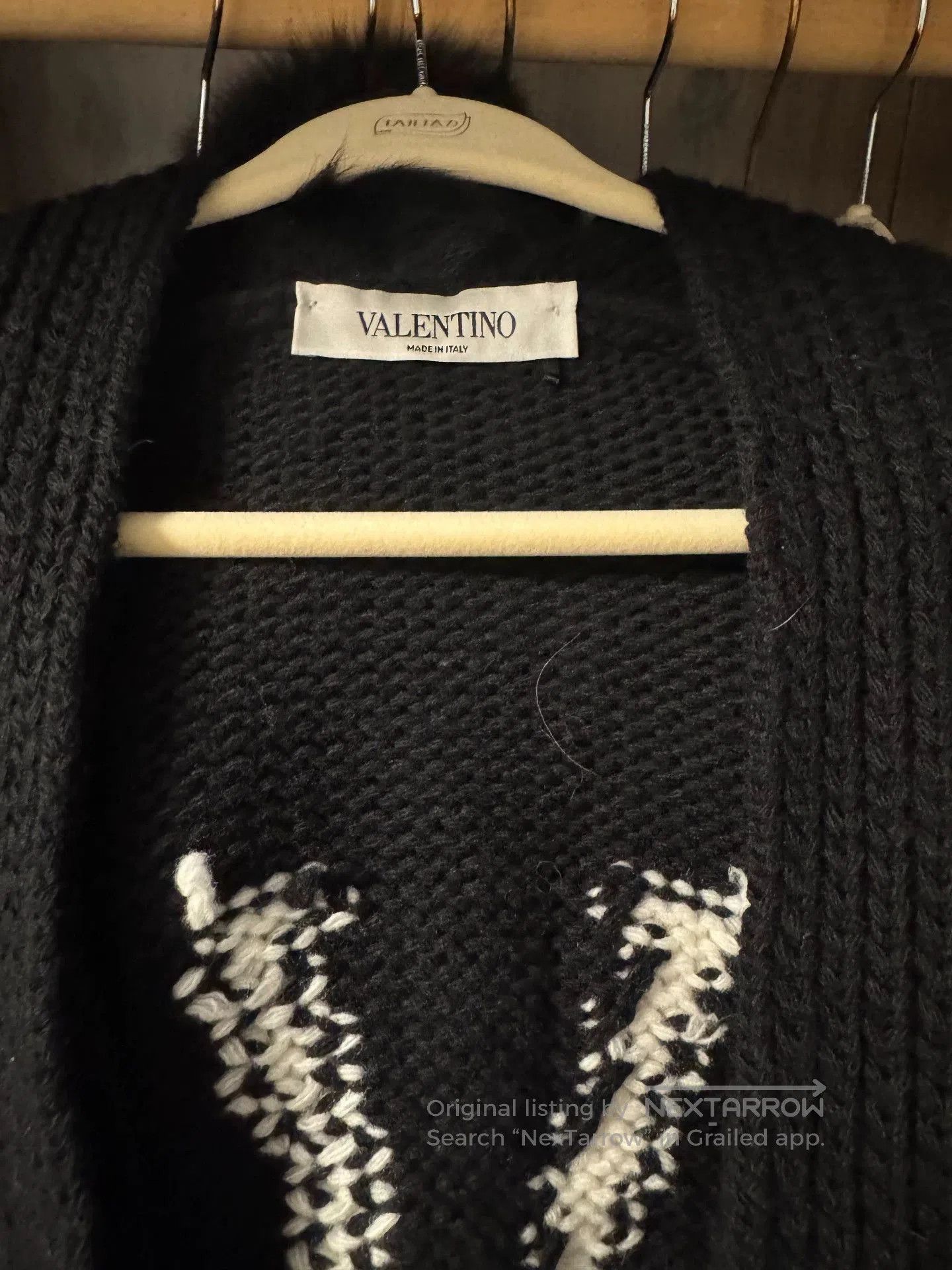 Valentino Valentino Black Wool Shawl XS. Size ONE SIZE - 2 Thumbnail