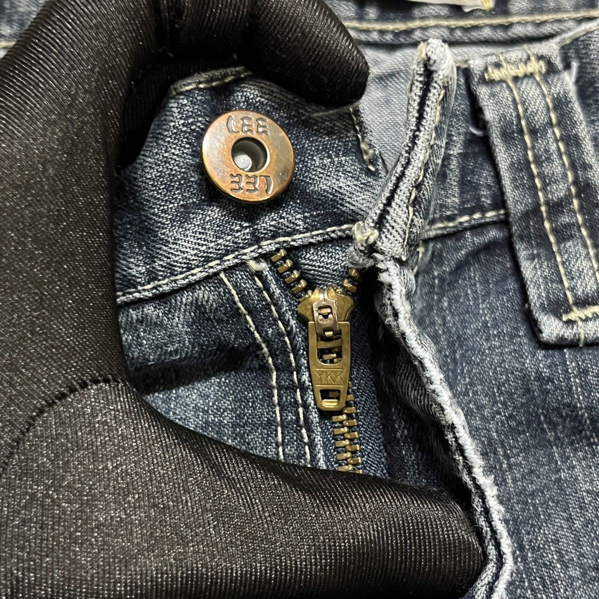 Lee × Vintage Vintage Lee Dungarees Carpenter Jeans Size US 31 - 13 Thumbnail