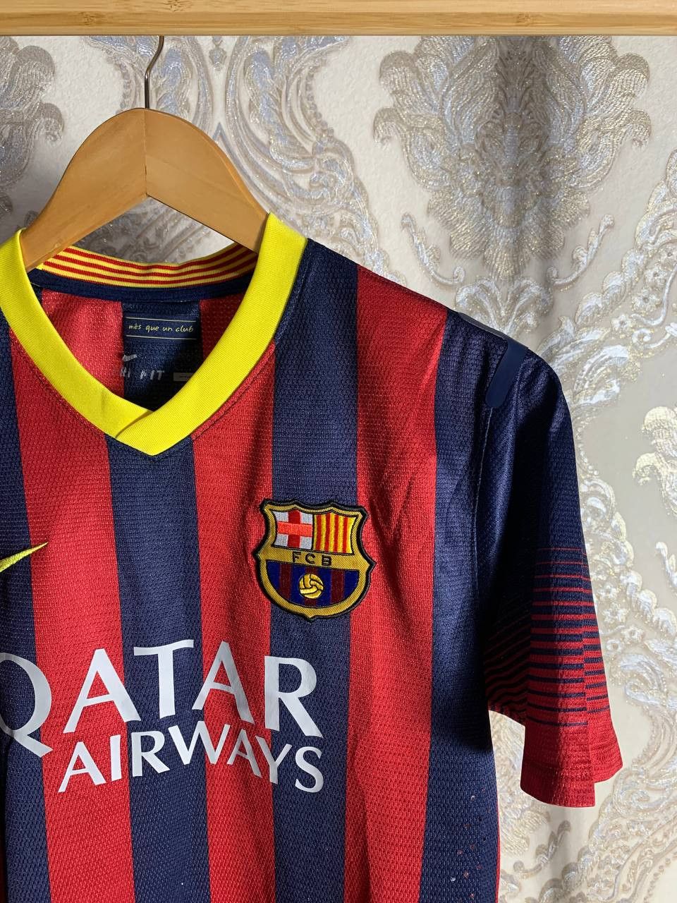 Nike Vintage Nike FC Barcelona Spain Soccer Jersey Neymar Size US S / EU 44-46 / 1 - 3 Thumbnail