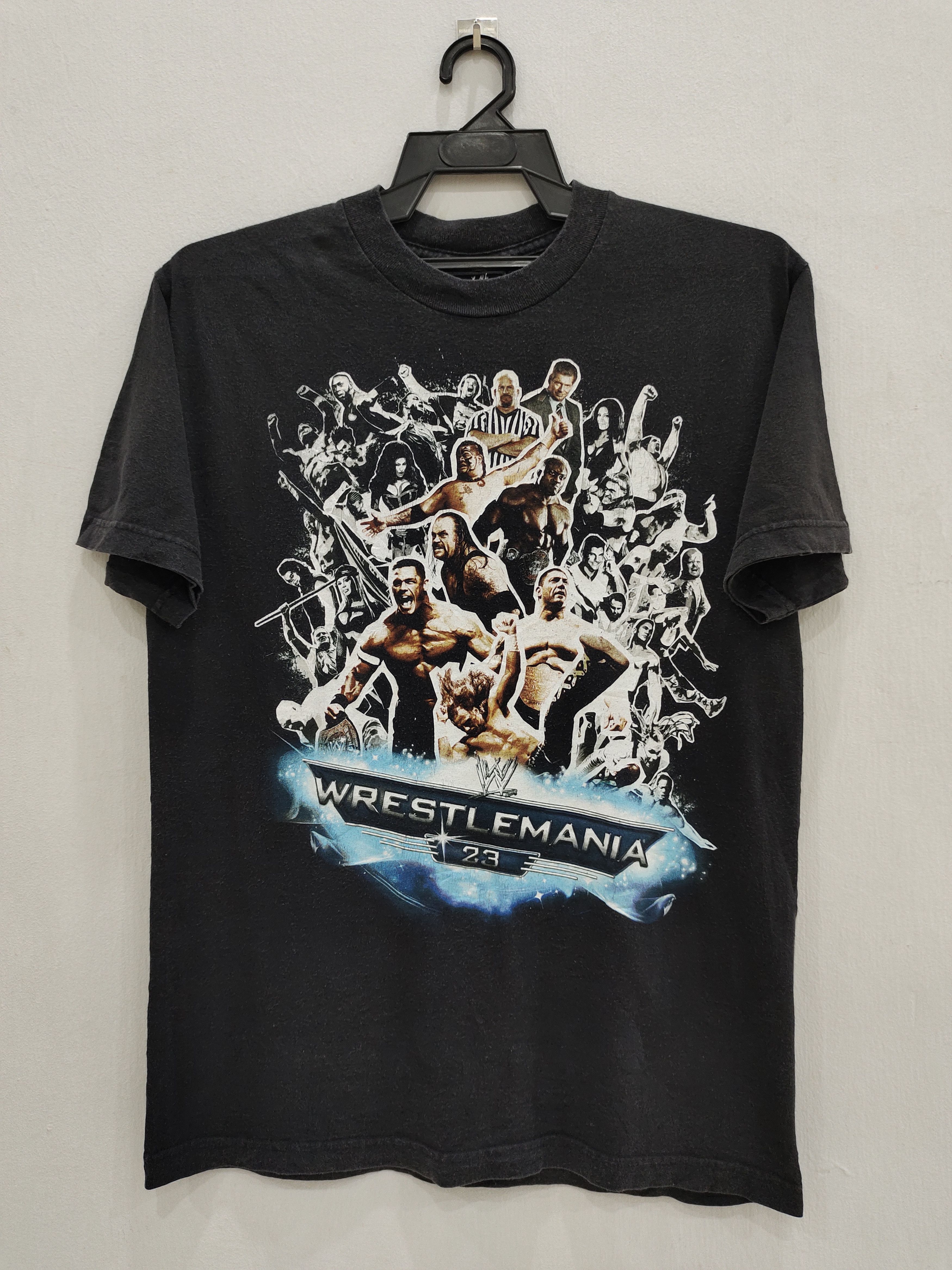 image of Made In USA Vintage Wrestlemania Wwe in Faded Black, Men's (Size Medium)