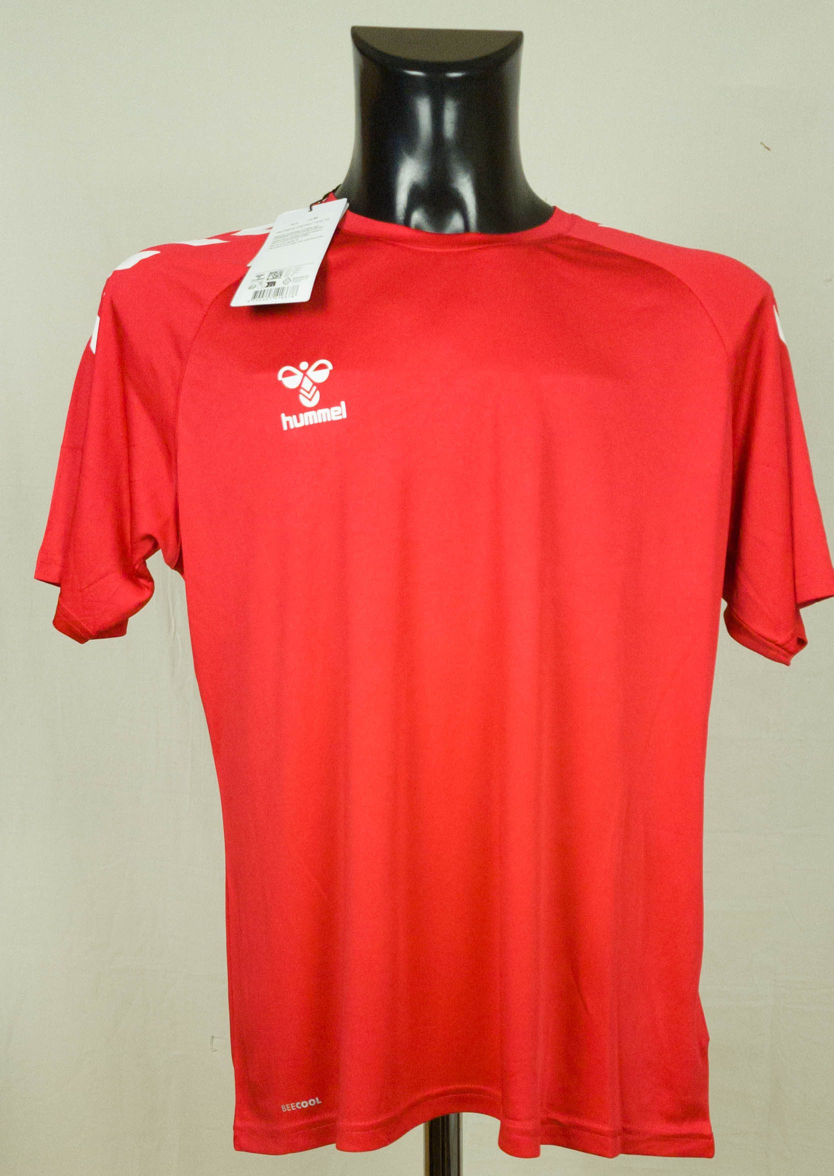 Hummel Hummel mens activewear top polyester size L new Size US L / EU 52-54 / 3 - 1 Thumbnail