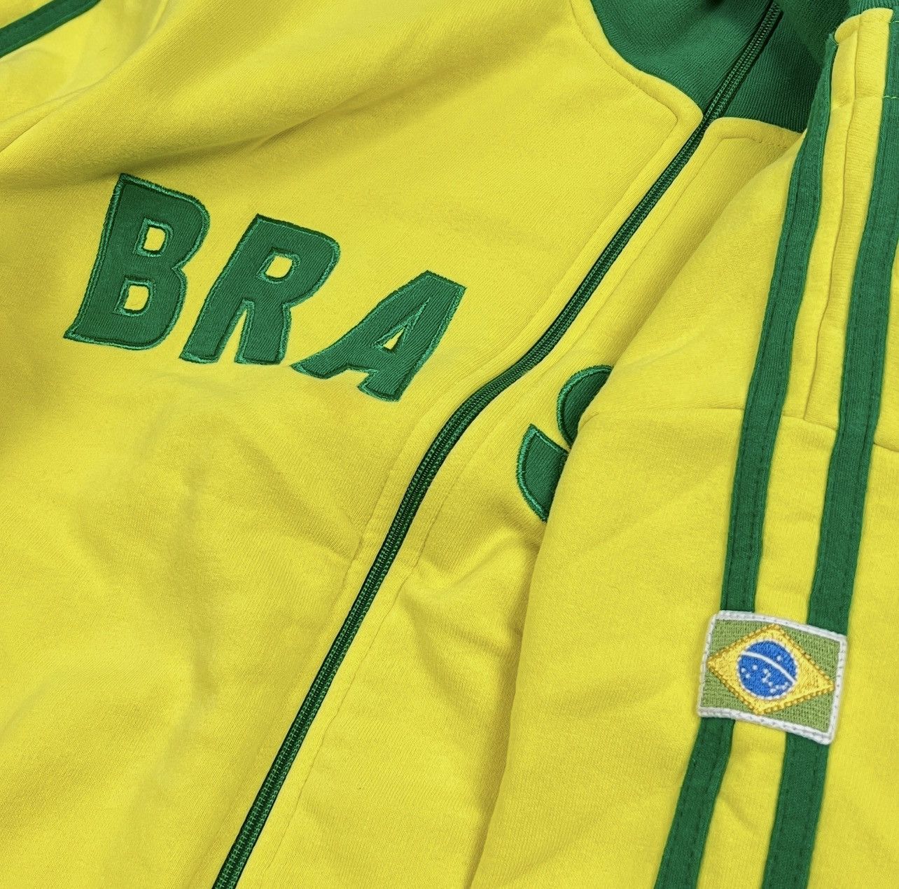 Other Vintage Brazil Soccer Track Jacket Yellow Green Full Zip XL Size US XL / EU 56 / 4 - 7 Thumbnail