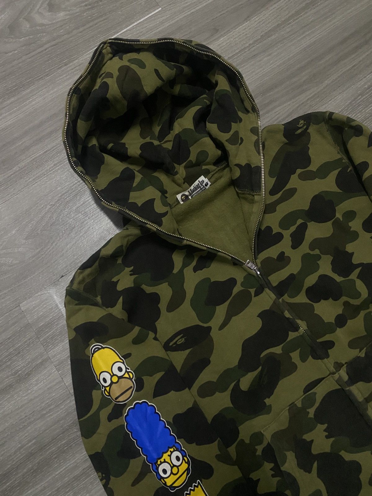 Bape RARE - BAPE X THE SIMPSONES GREEN CAMO FULL ZIP HOODIE Size US XL / EU 56 / 4 - 2 Thumbnail