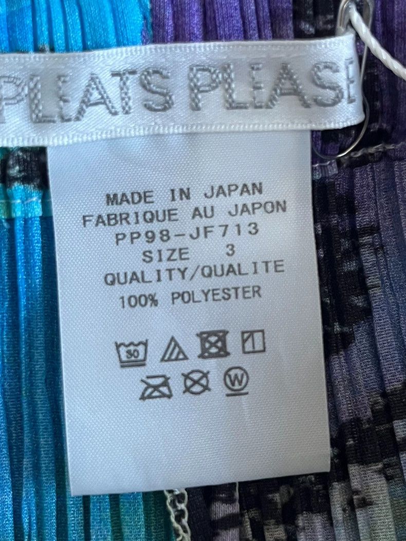 Issey Miyake Issey Miyake size:3 Yellow-purple pleated graffiti trouser Size 23" - 3 Thumbnail